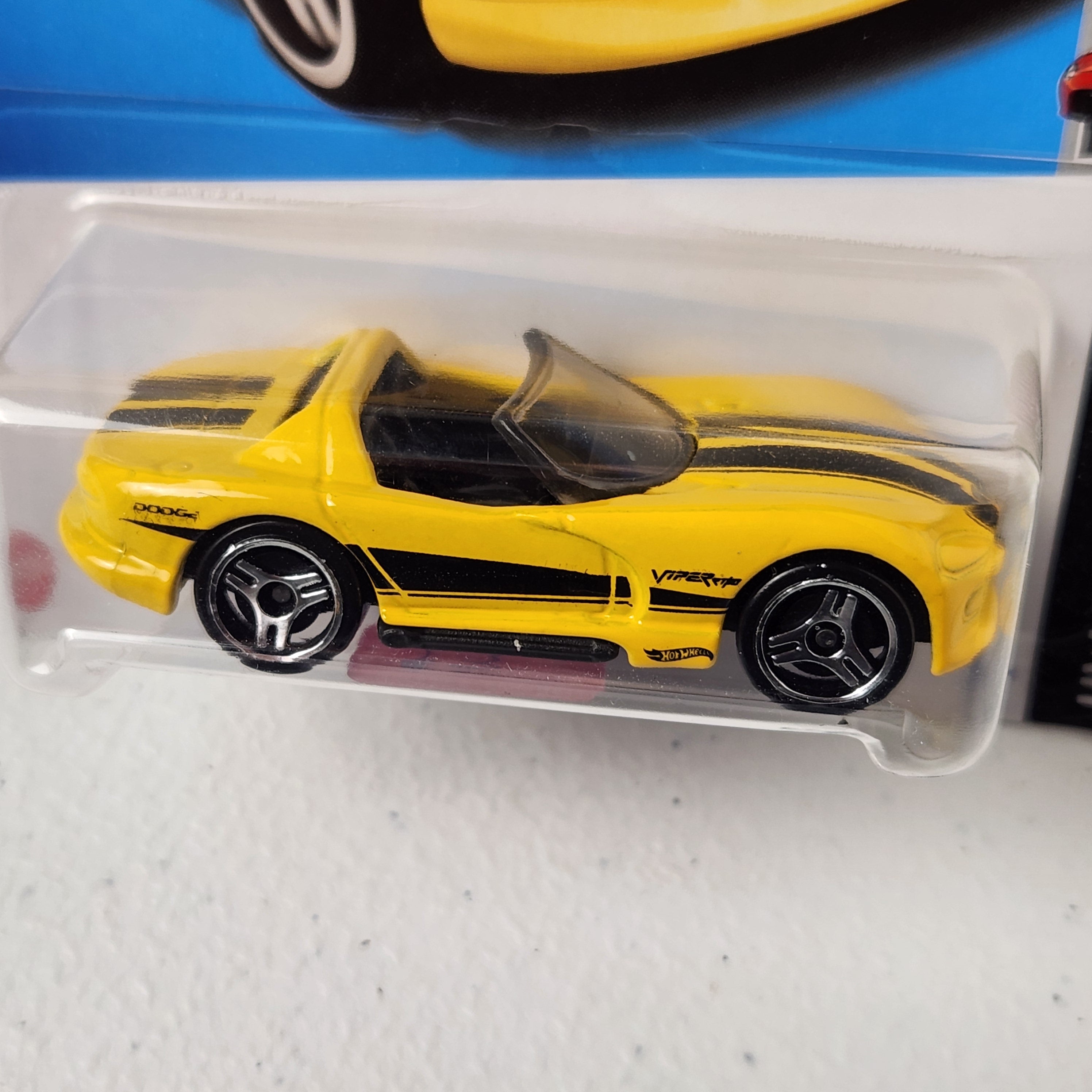 Dodge Viper RT/10 American Mainline Hot Wheels