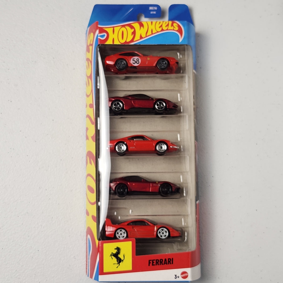Ferrari 5 pack F40 Competizione Dino 206 GT SF90 Stradale 365 GTB4 European Mainline Hot Wheels
