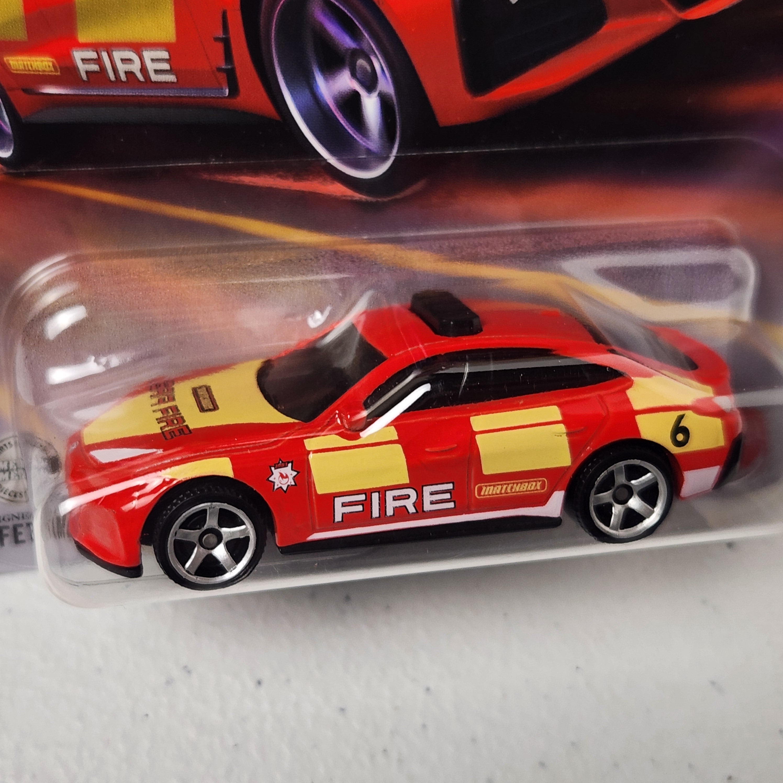 BMW i4 Police Car Fire European Mainline Matchbox