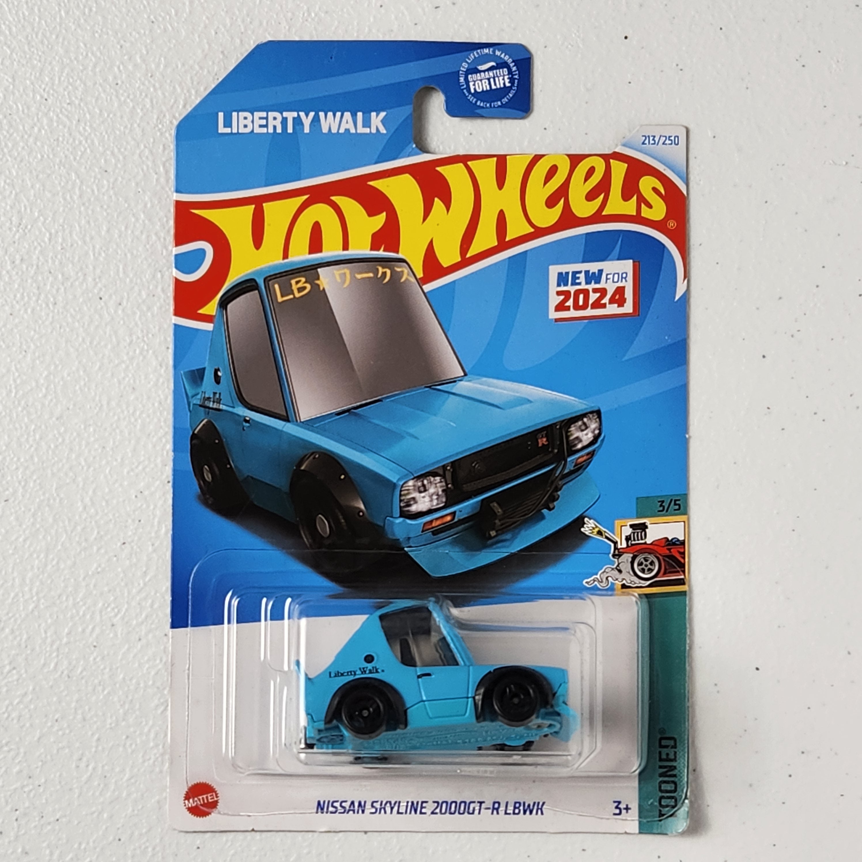 Nissan Skyline 2000GT-R LBWK Tooned JDM Mainline Hot Wheels