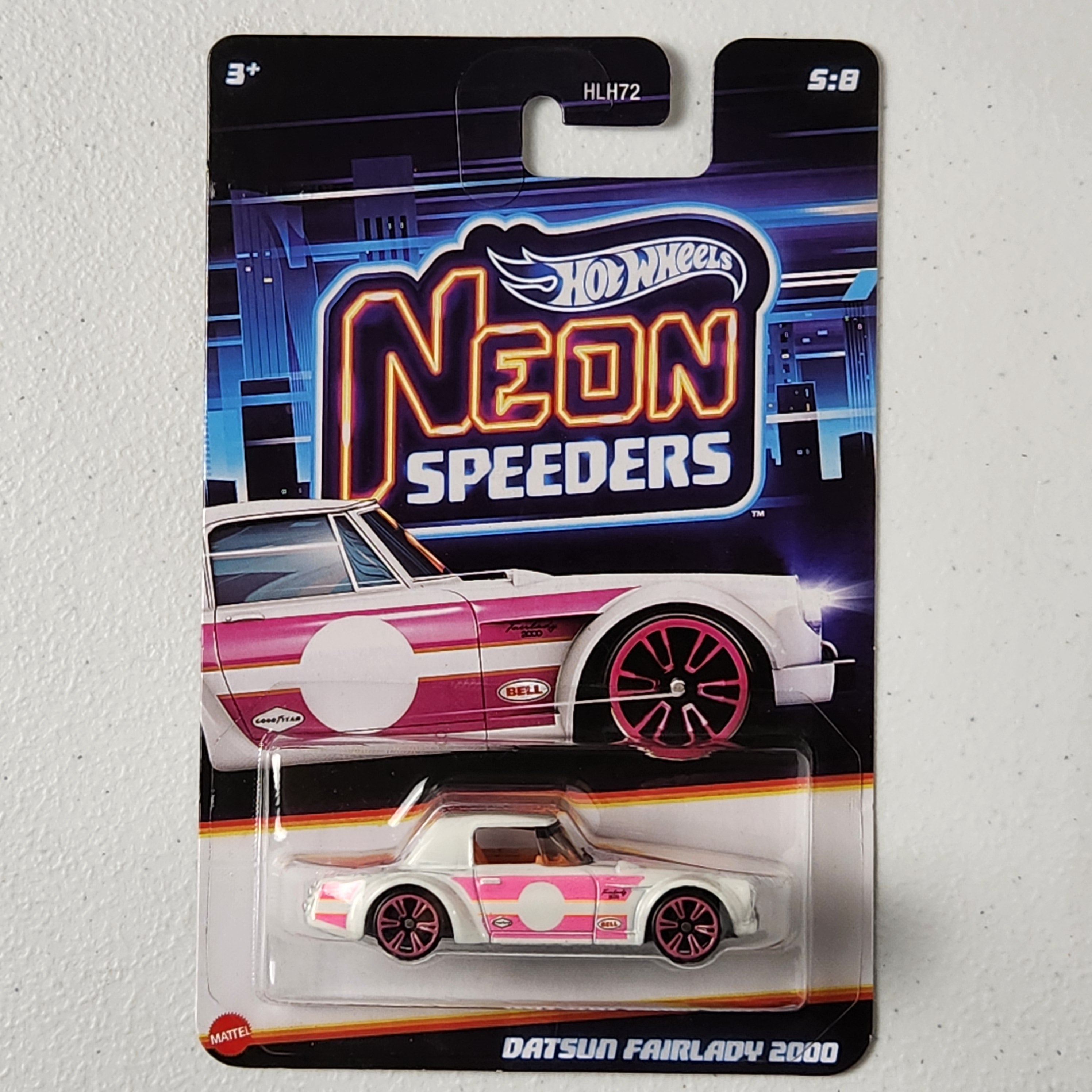 Datsun Fairlady 2000 #5/8 Neon Speeders JDM SS Hot Wheels