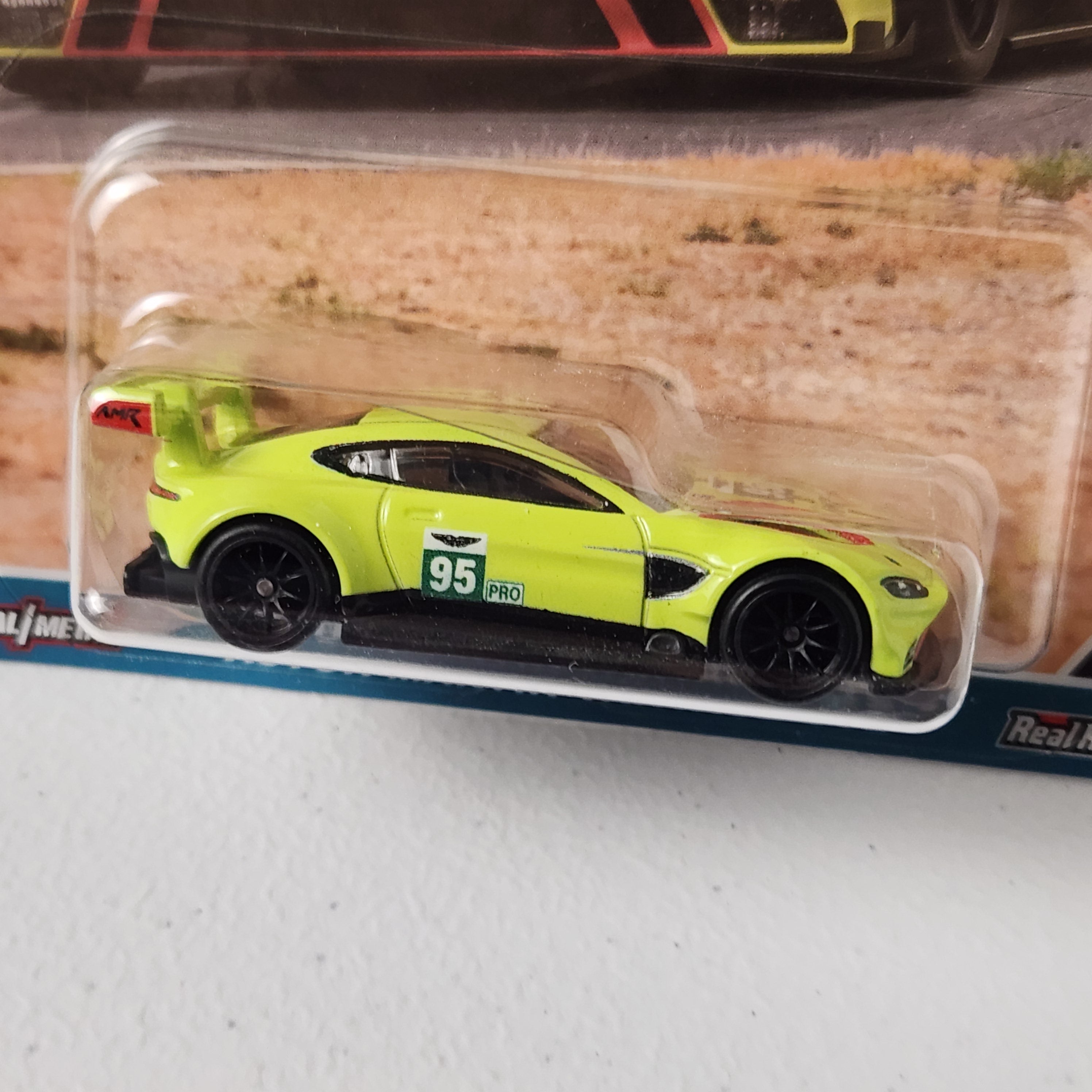Aston Martin Vantage GTE #2/5 Race Day European Premium Hot Wheels 2024