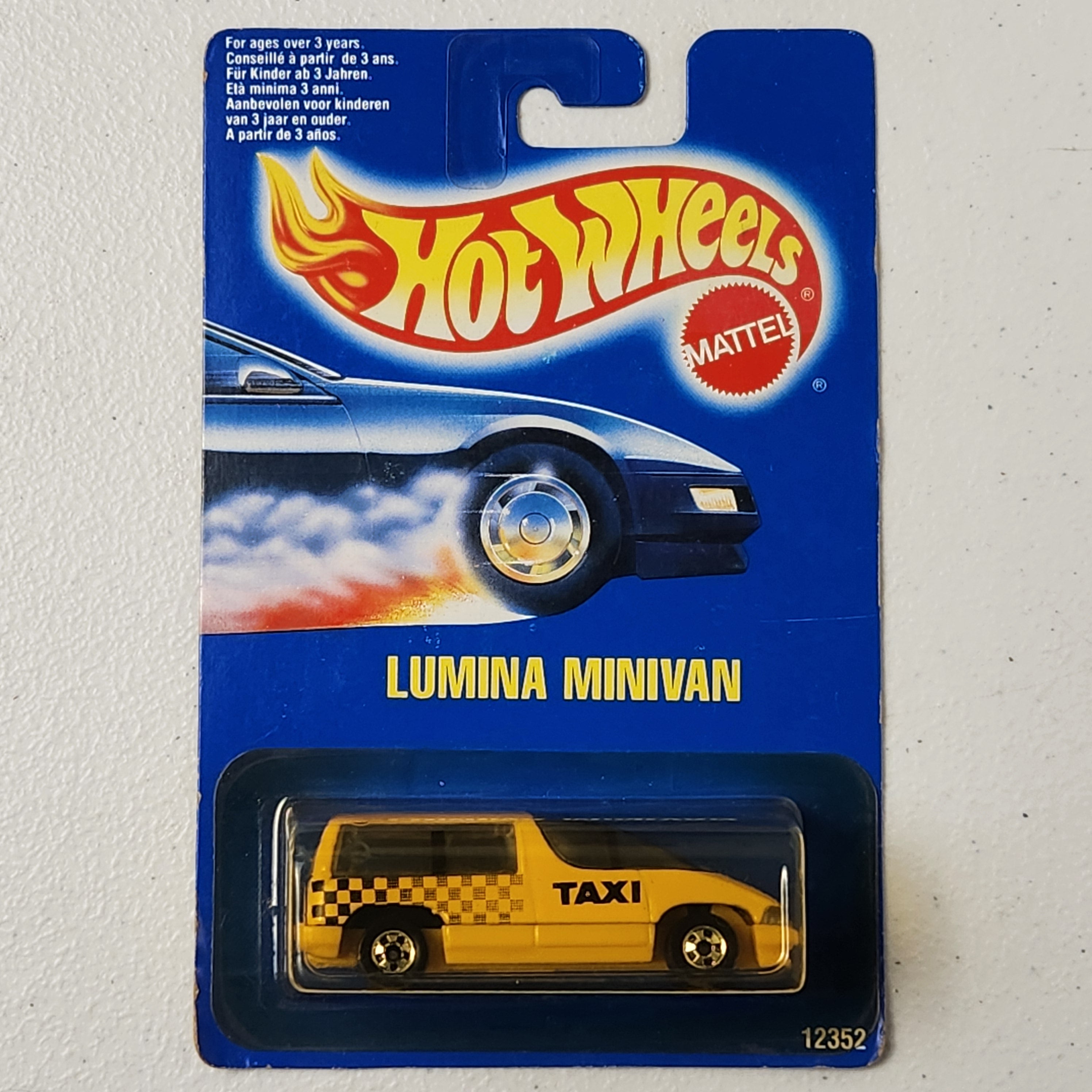 Lumina Minivan American 90s Mainline Hot Wheels