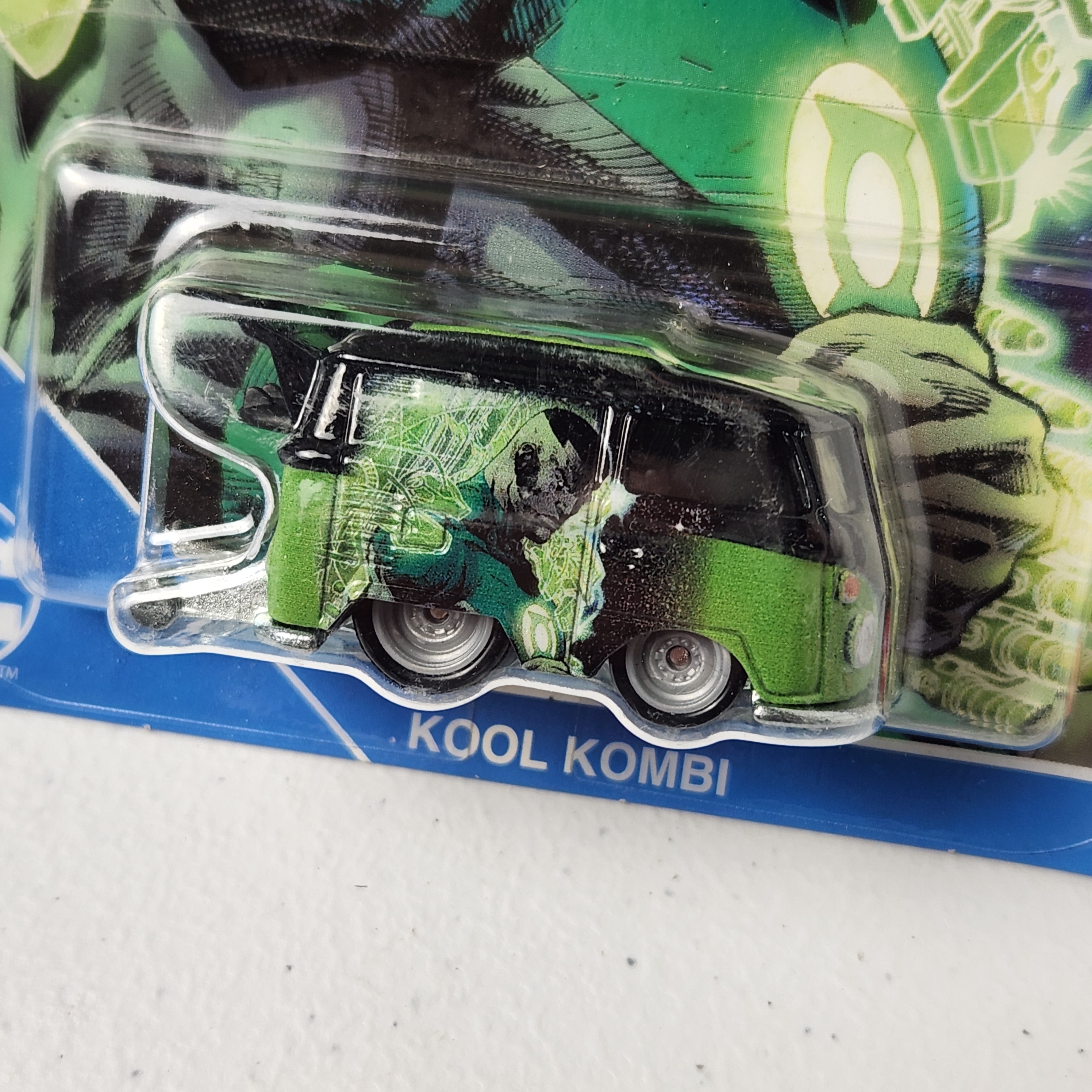 Kool Kombi Green Lantern 2/5 Pop Culture JDM Premium Hot Wheels 2021