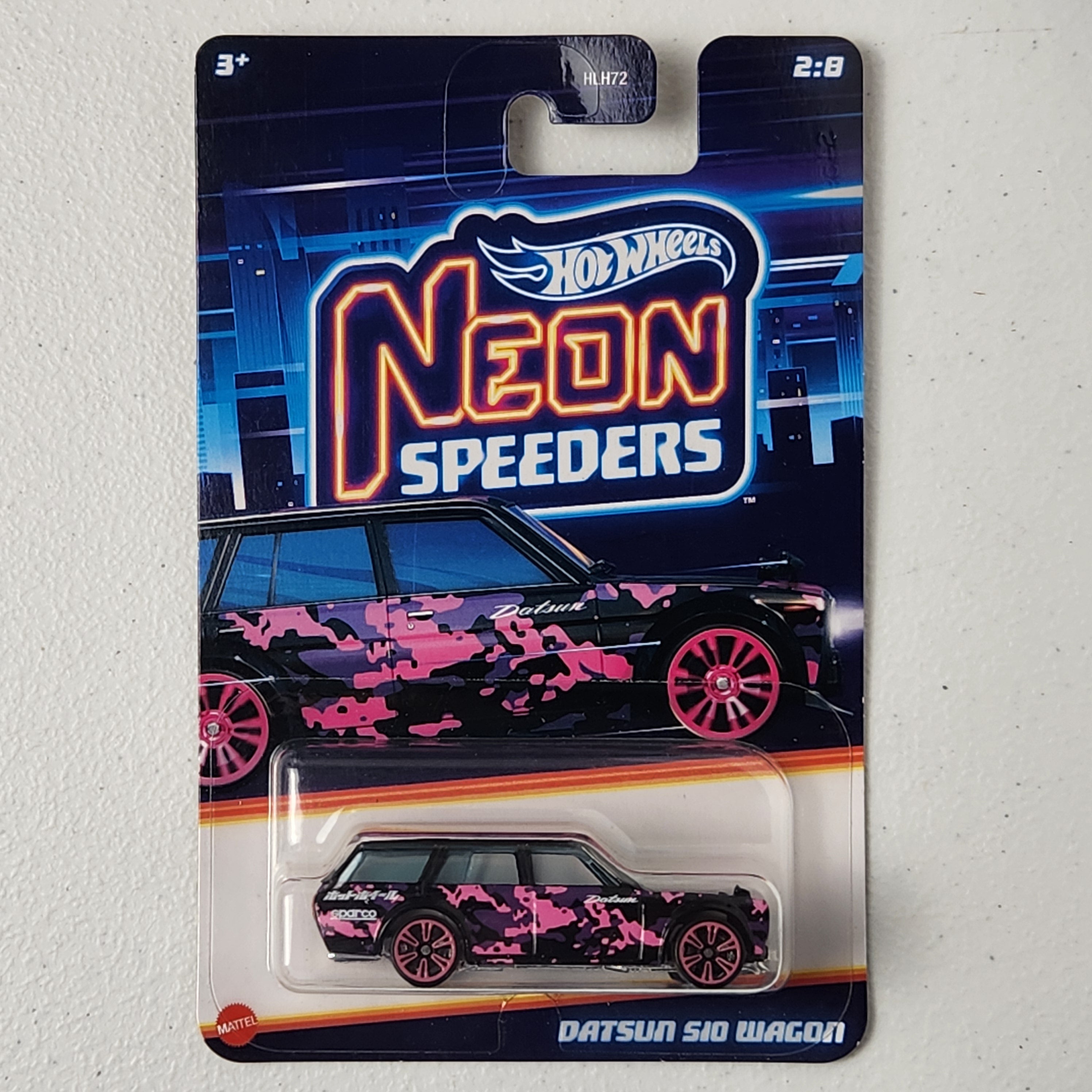 Datsun 510 Wagon 2/8 JDM Neon Speeders Hot Wheels 2024
