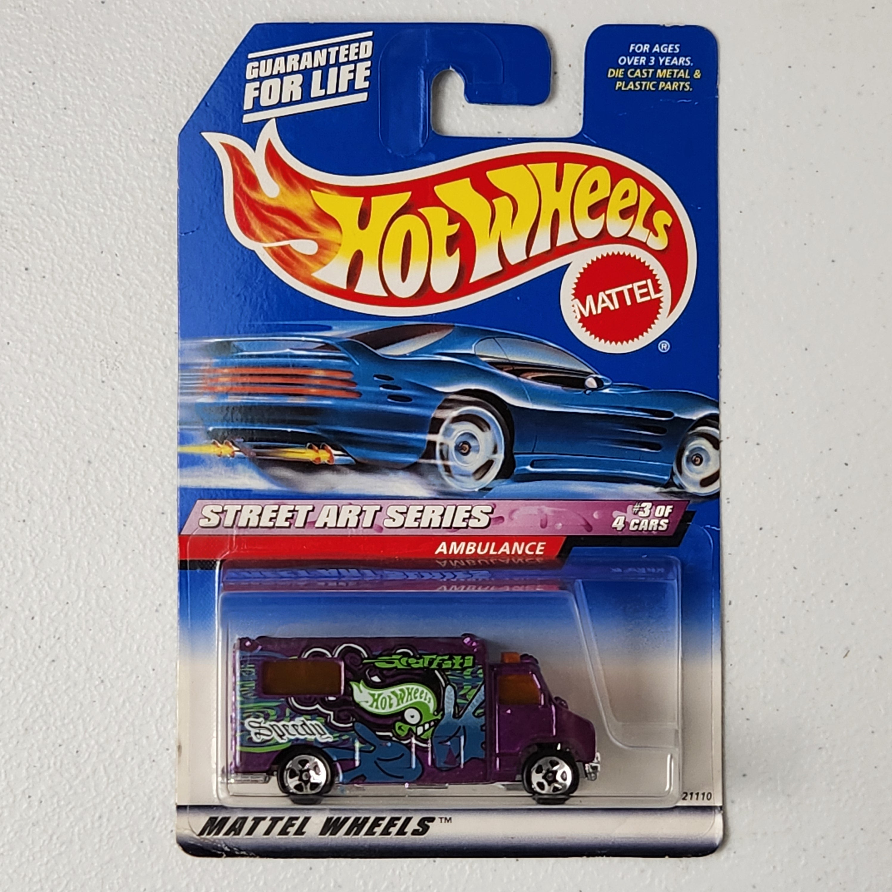 Ambulance American Mainline Hot Wheels