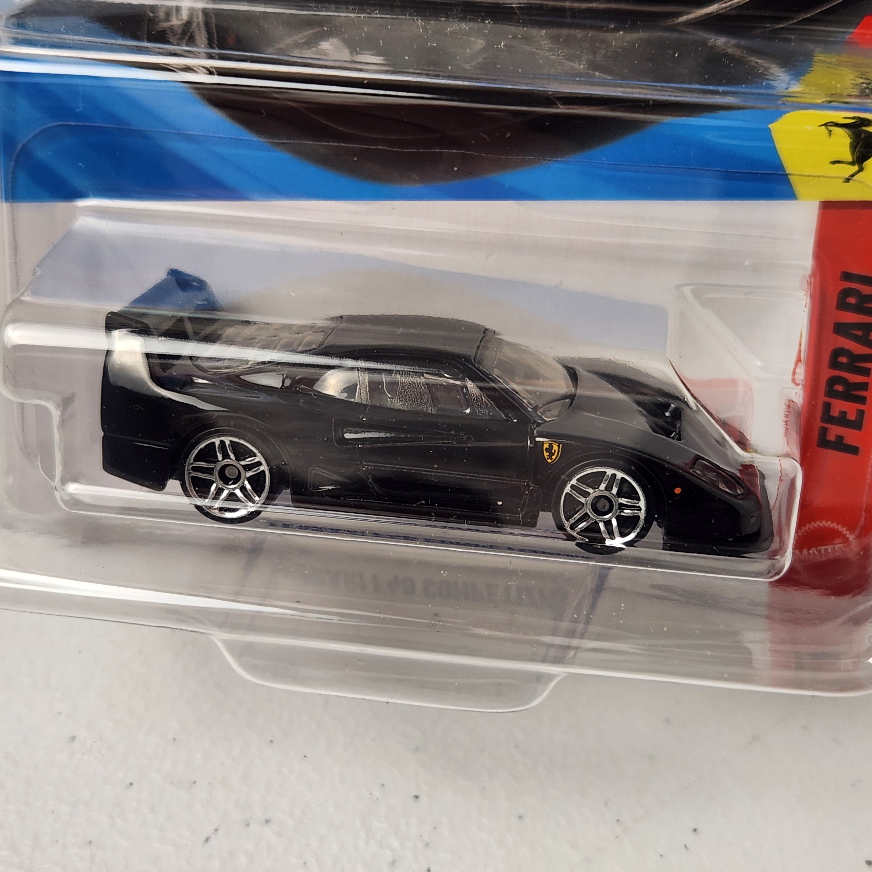 Ferrari F40 Competizione European Mainline Hot Wheels