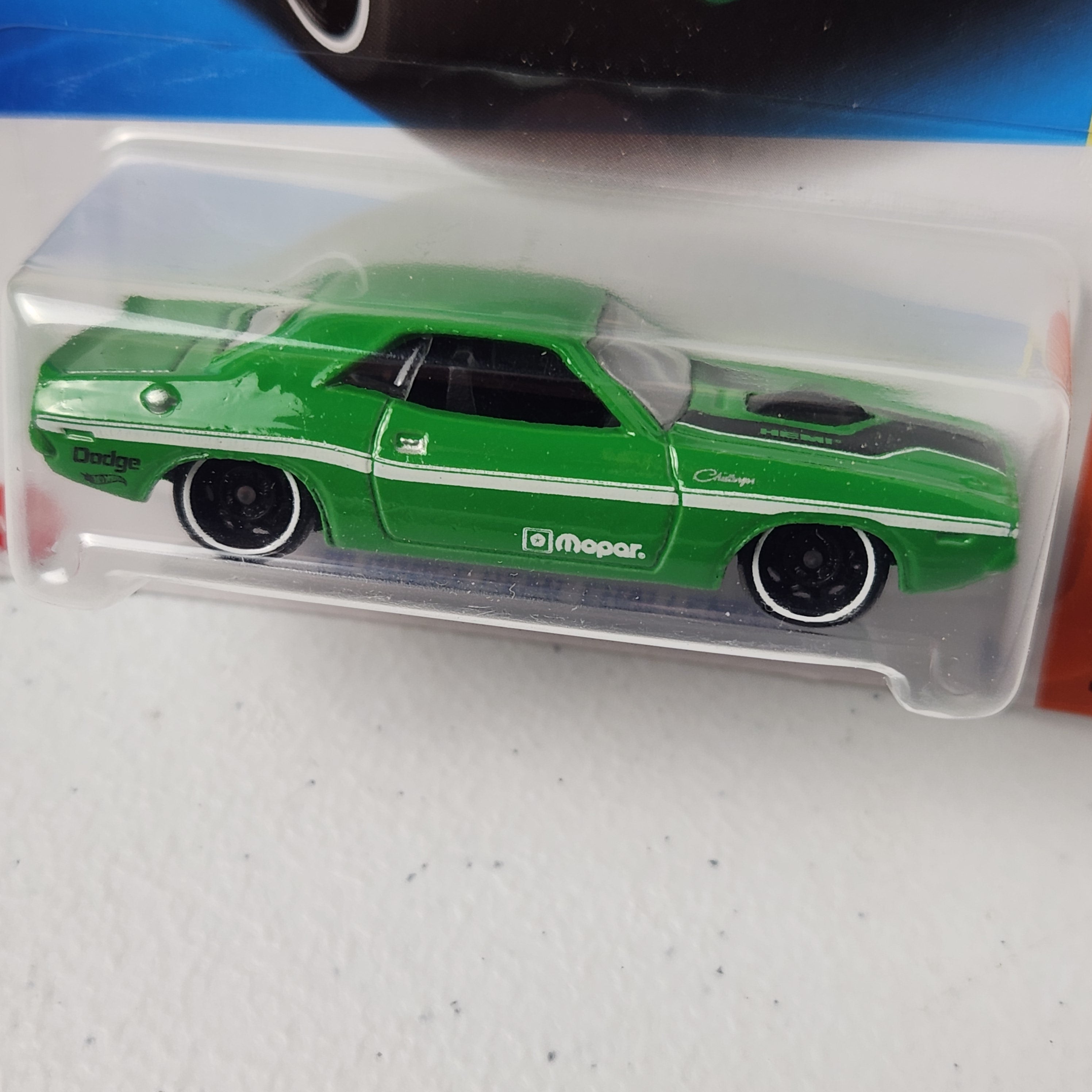 ’70 Dodge HEMI Challenger American Mainline Hot Wheels