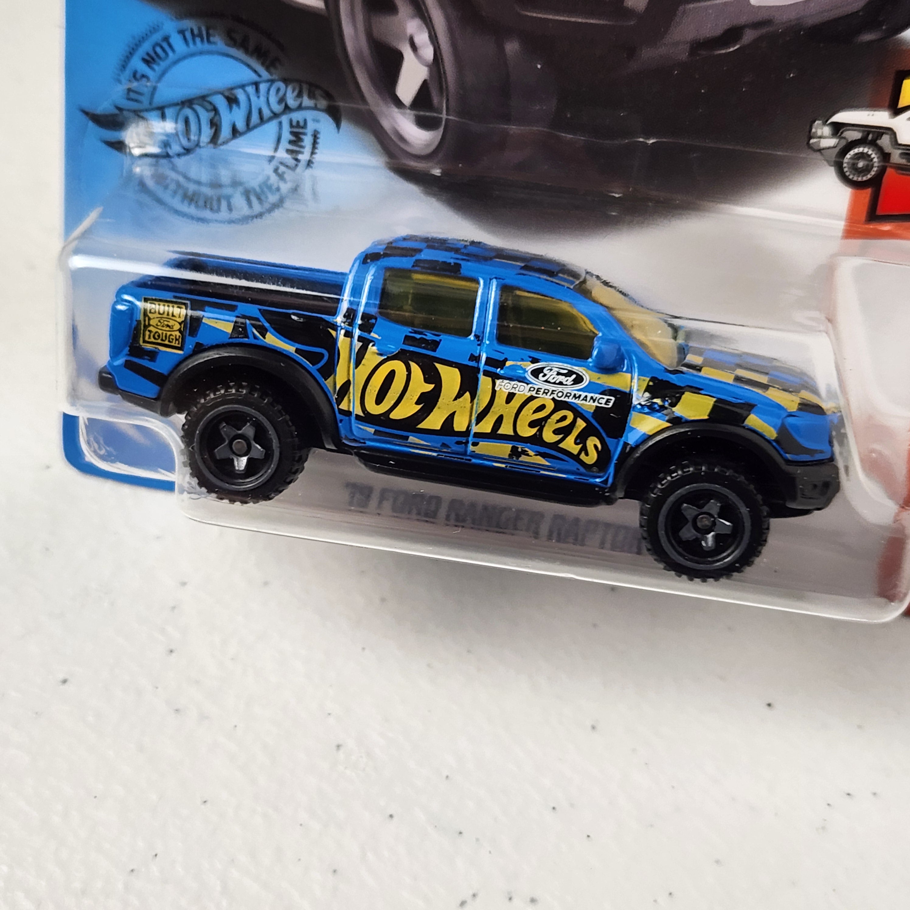 19 Ford Ranger Raptor Pickup American Mainline Hot Wheels