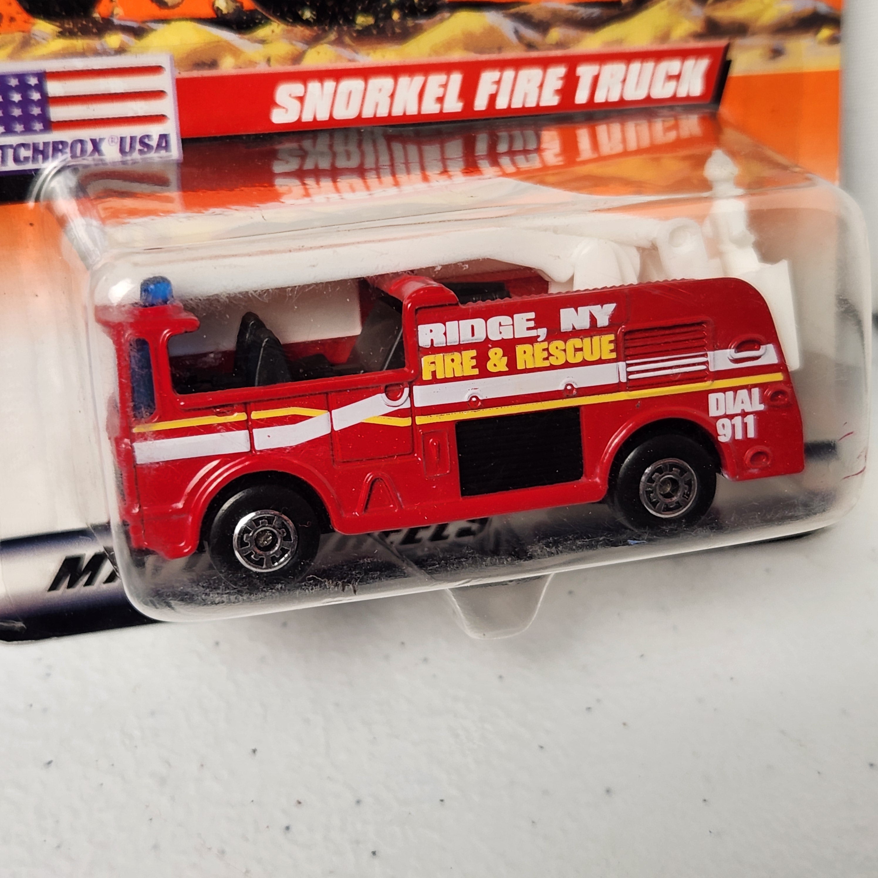 Snorkel Fire Truck American Mainline Matchbox 1998