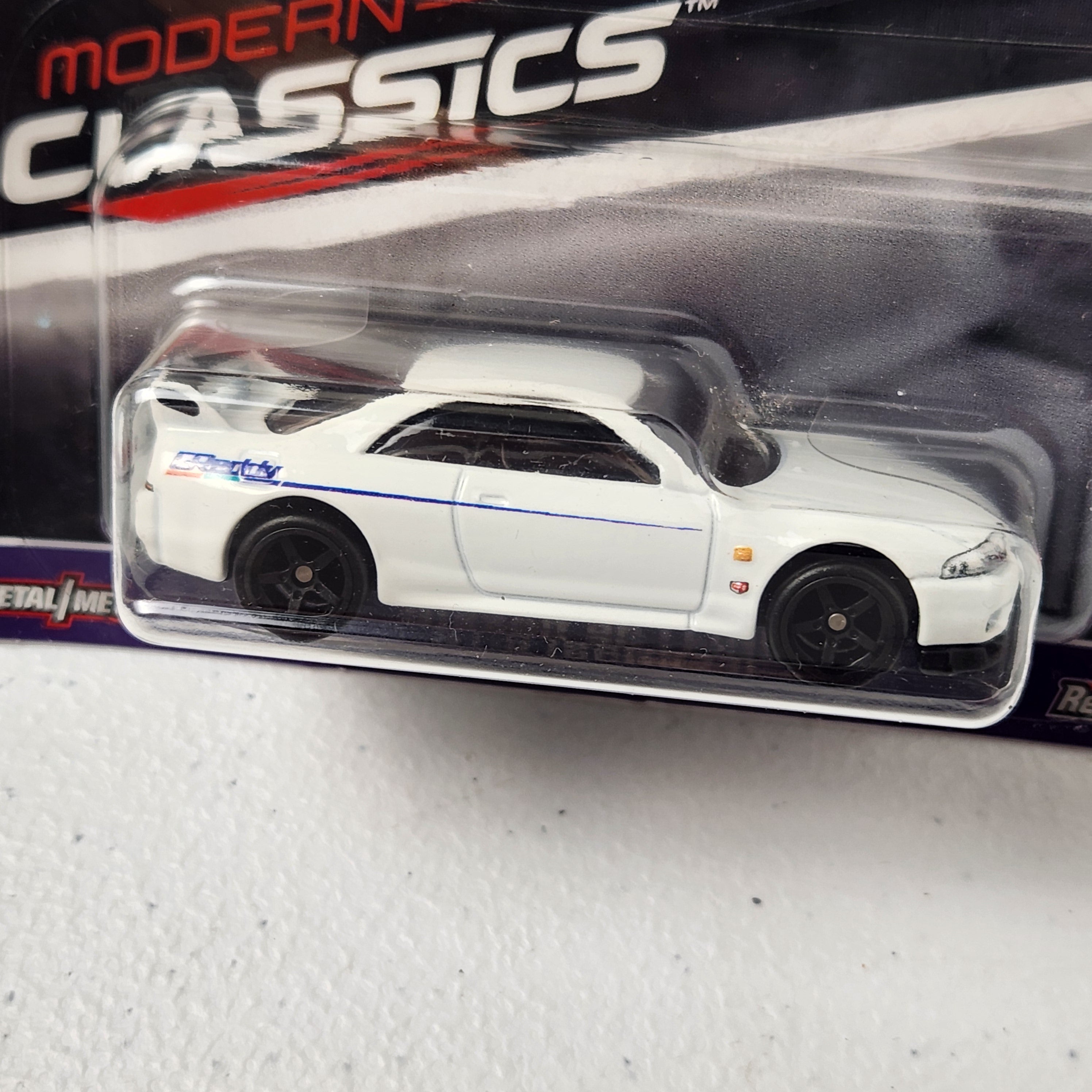 Nissan Skyline GT-R (BCNR33) 4/5 Car Culture: Modern Classics JDM Premium Hot Wheels 2024