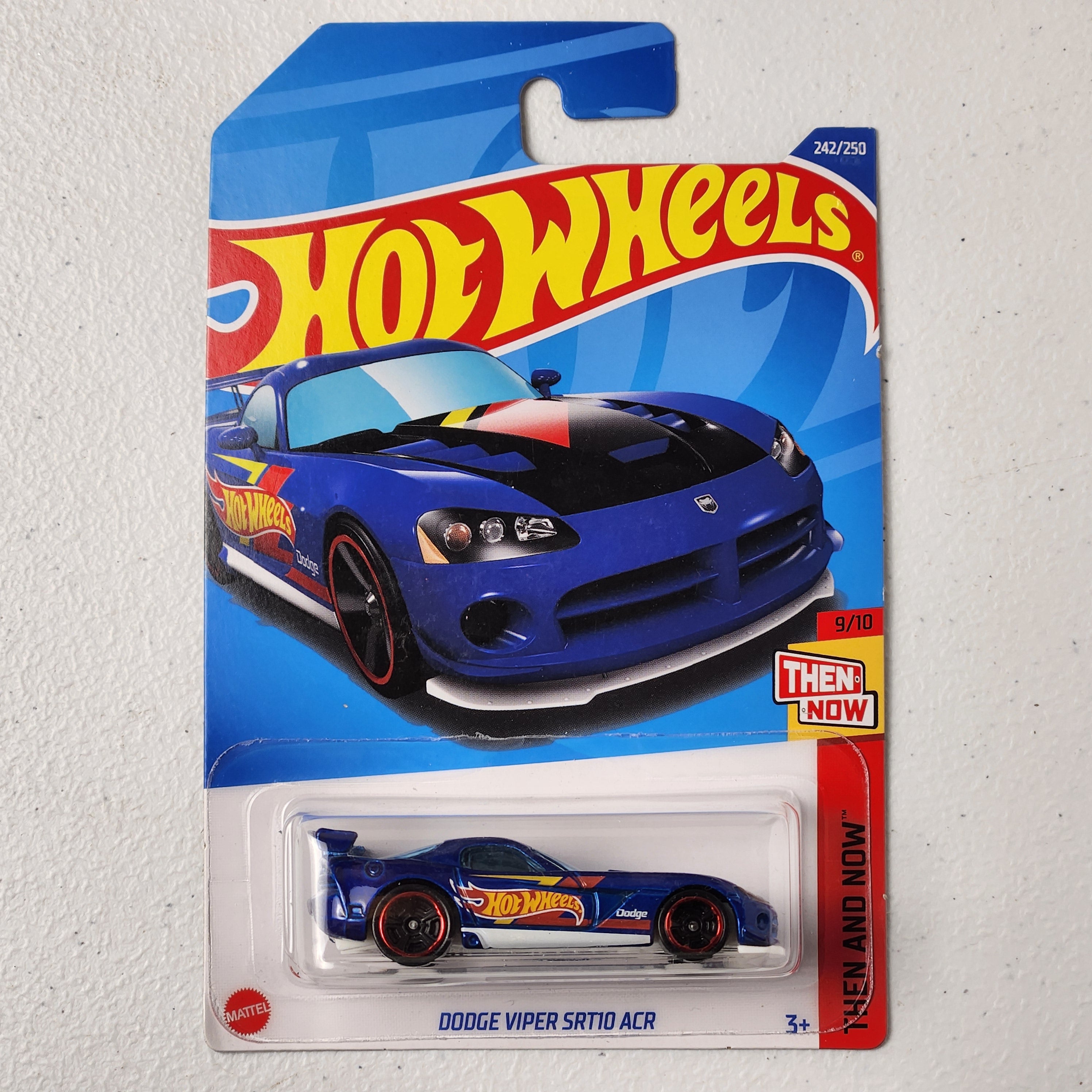Dodge Viper SRT10 ACR American Mainline Hot Wheels