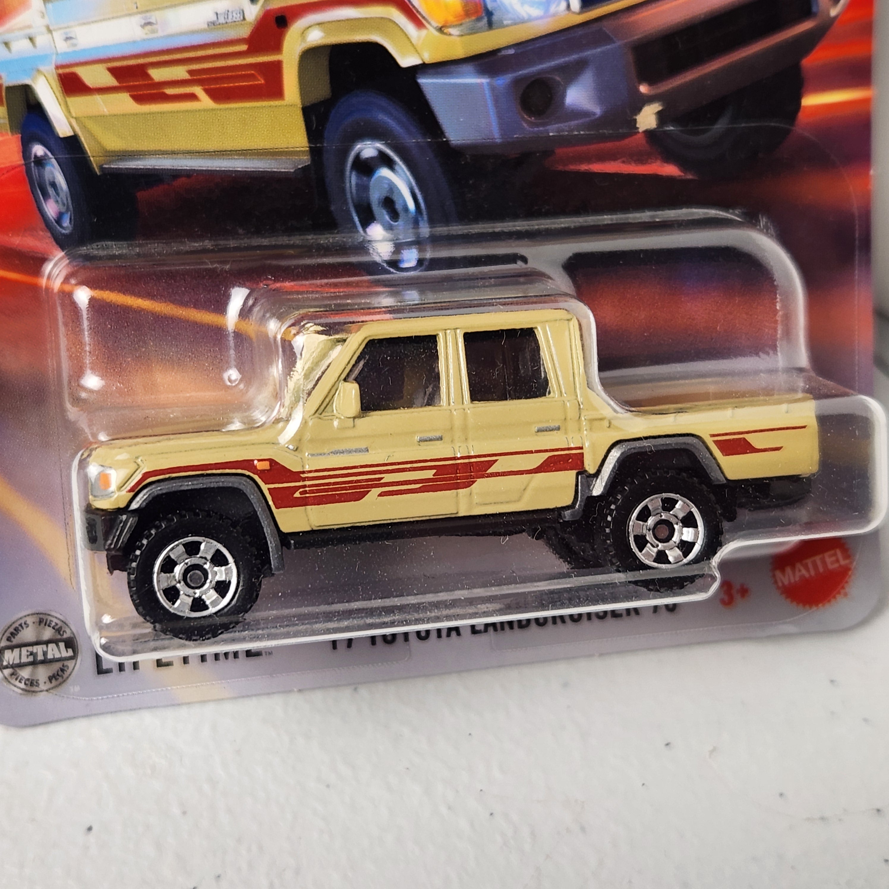 17 Toyota Landcruiser 78 JDM Mainline Matchbox 2025