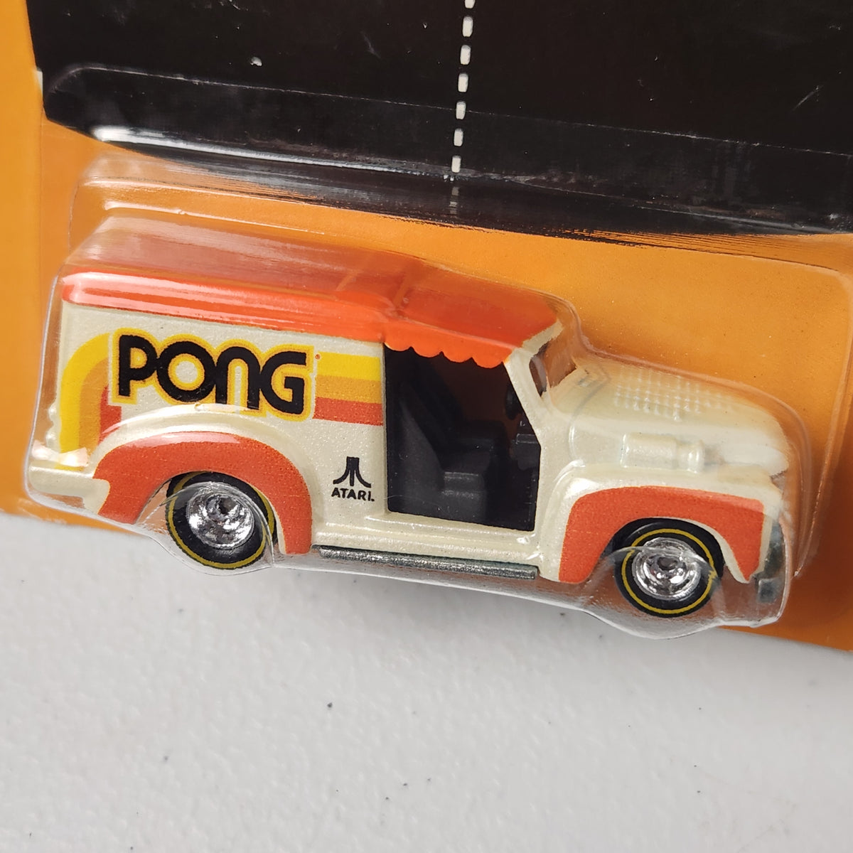 Custom '52 Chevy Pong Atari American Premium Hot Wheels 2012