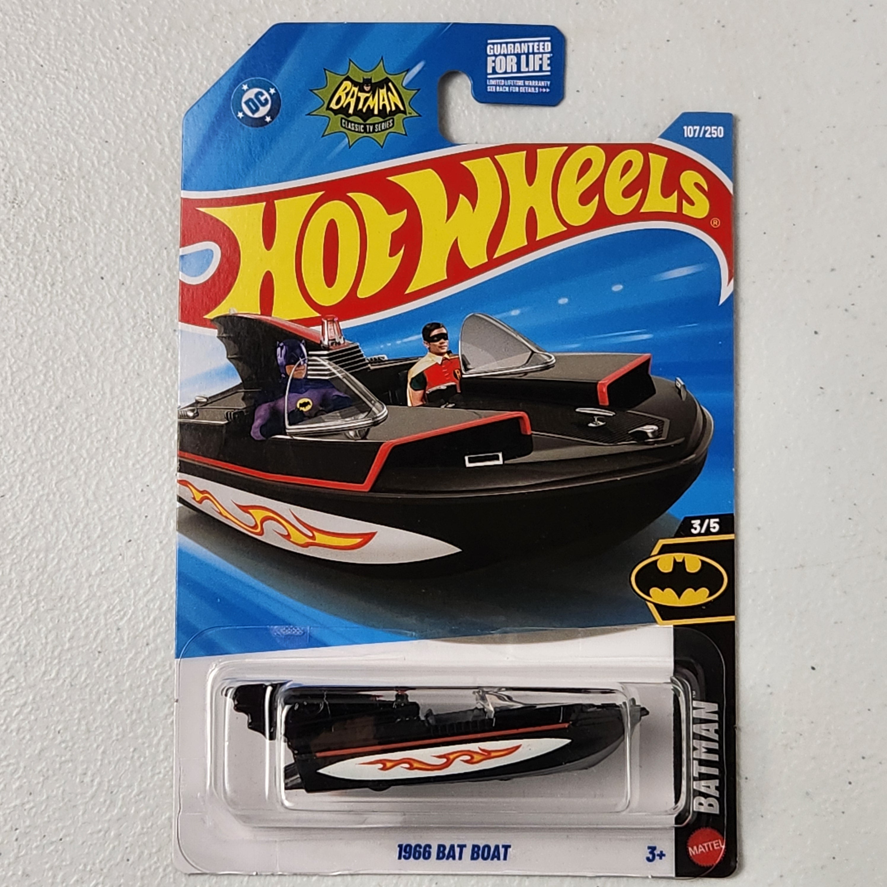 1966 Bat Boat American Mainline Hot Wheels