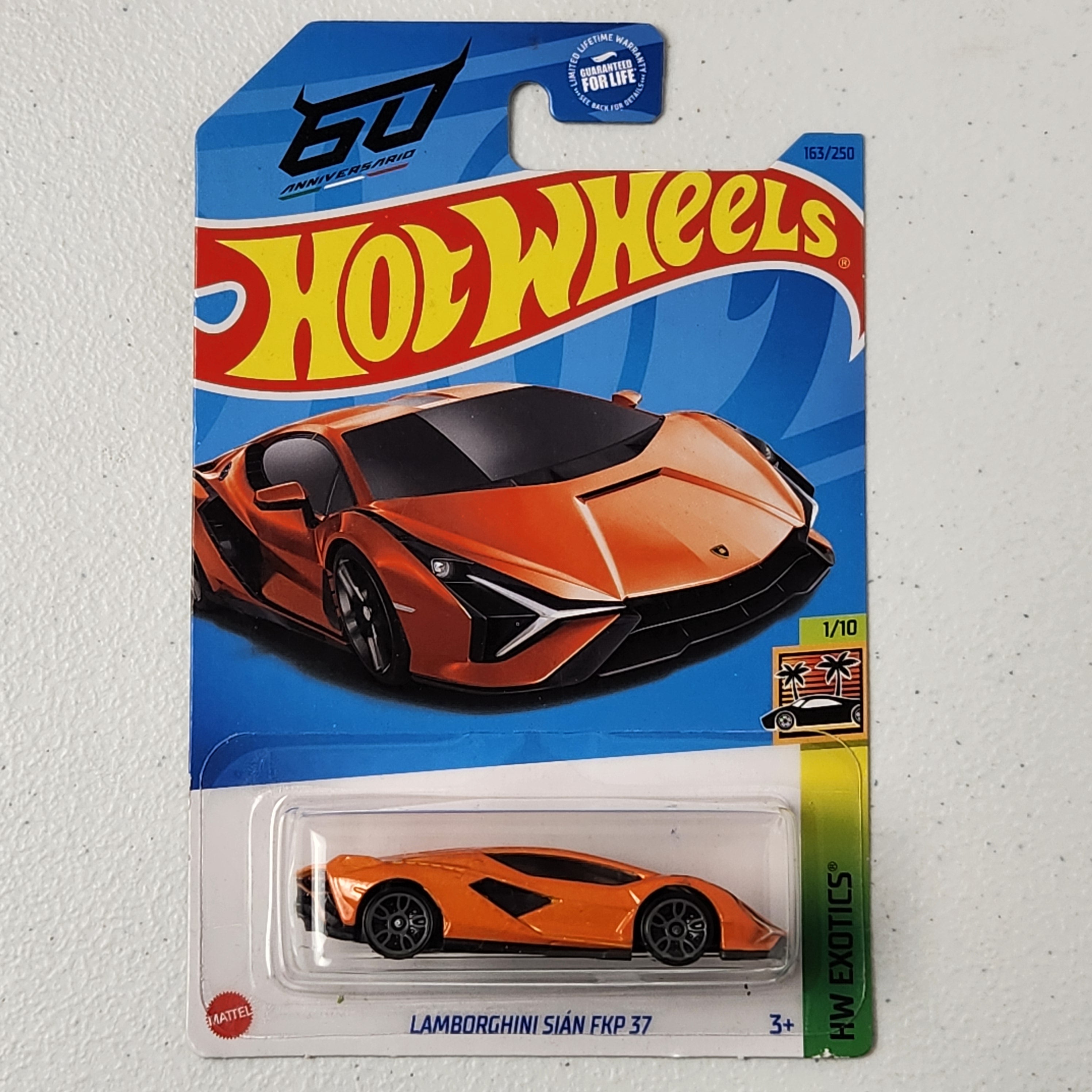 Lamborghini Sián FKP 37 European Mainline Hot Wheels