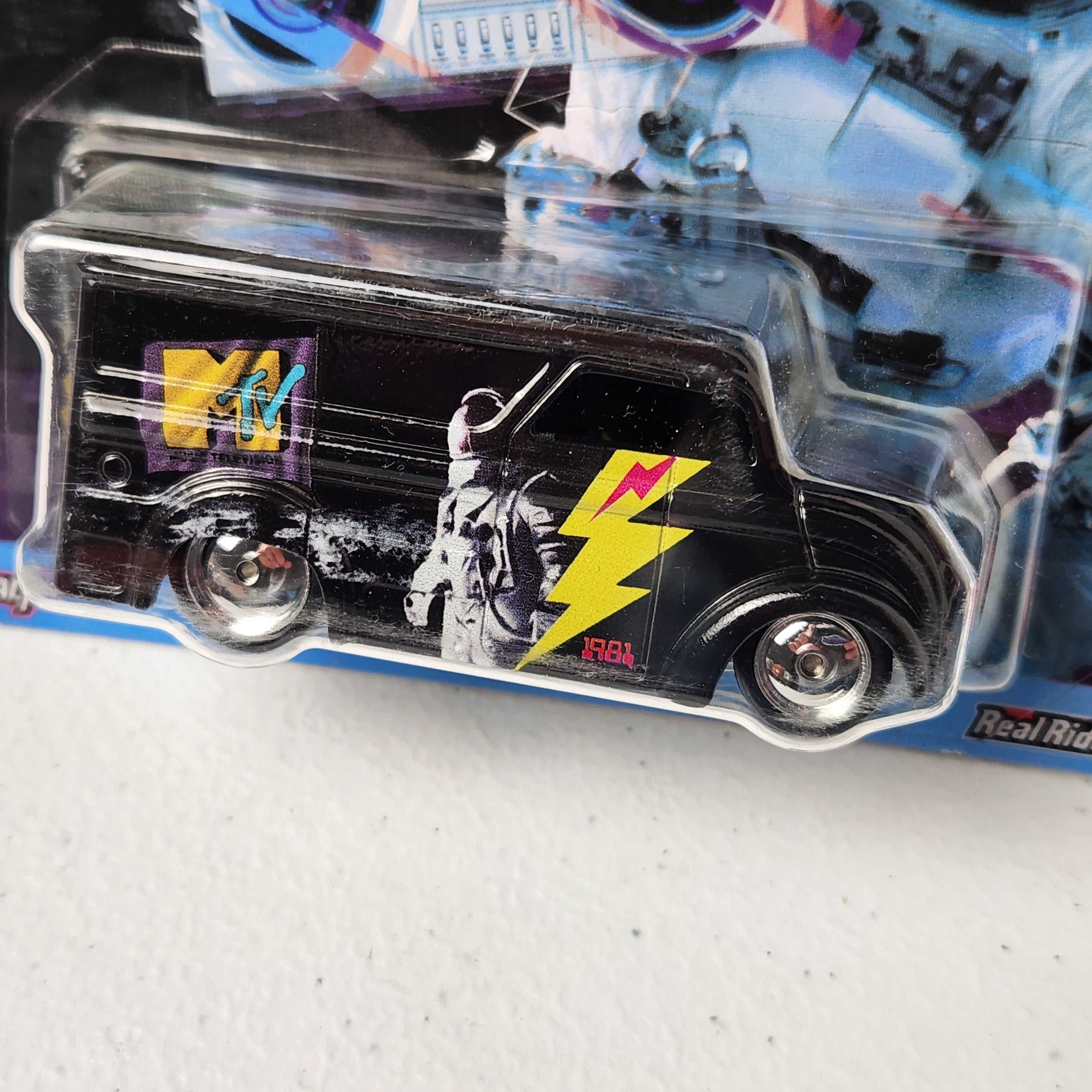 Dairy Delivery Pop Culture American Premium Hot Wheels 2024