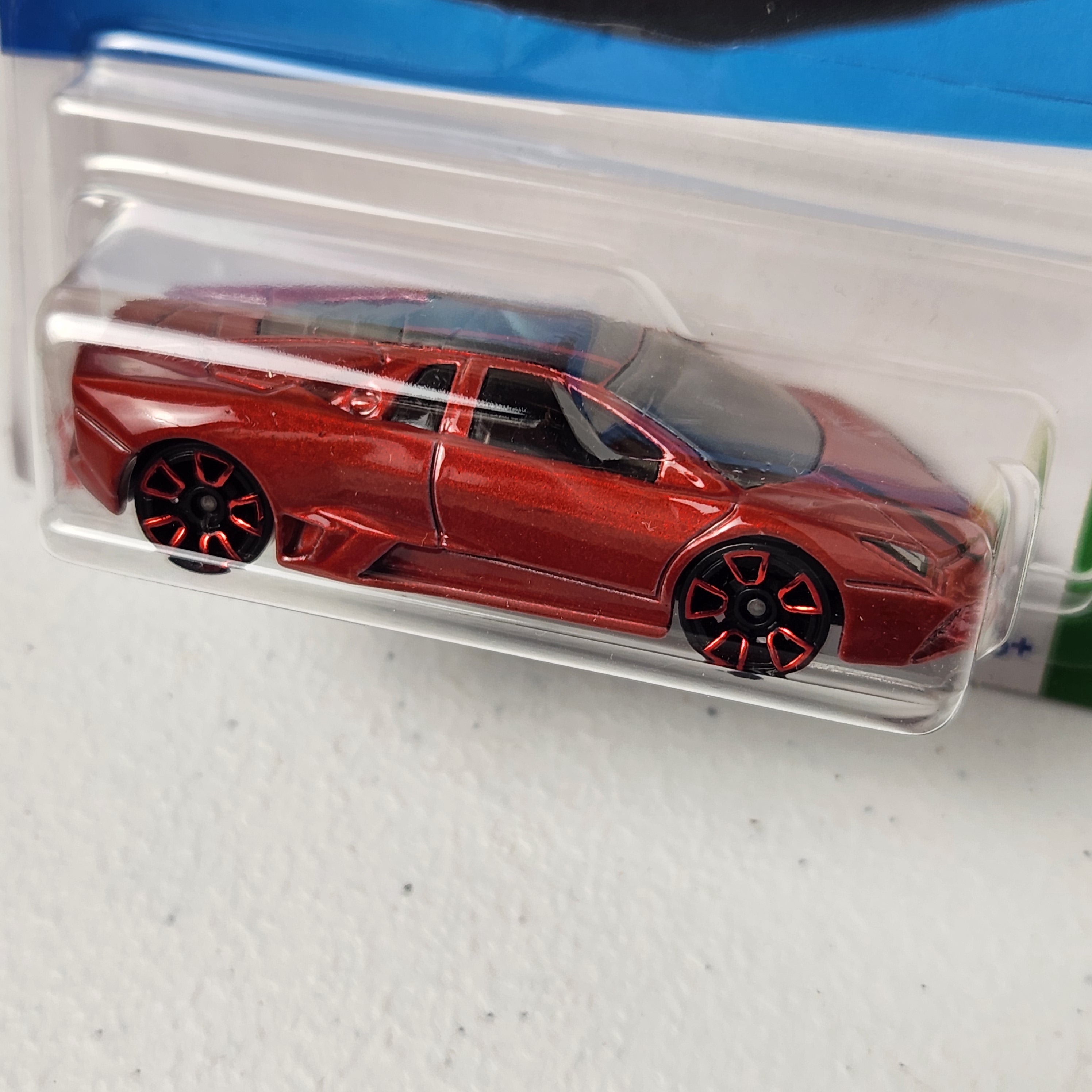 Lamborghini Reventón European Mainline Hot Wheels