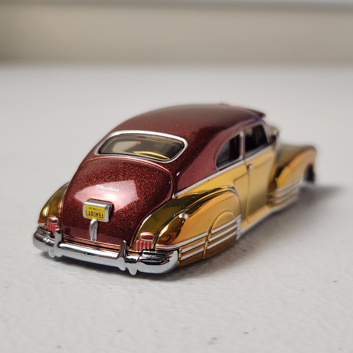 1948 Chevrolet Fleetline Open-Box American RLC Hot Wheels 2026