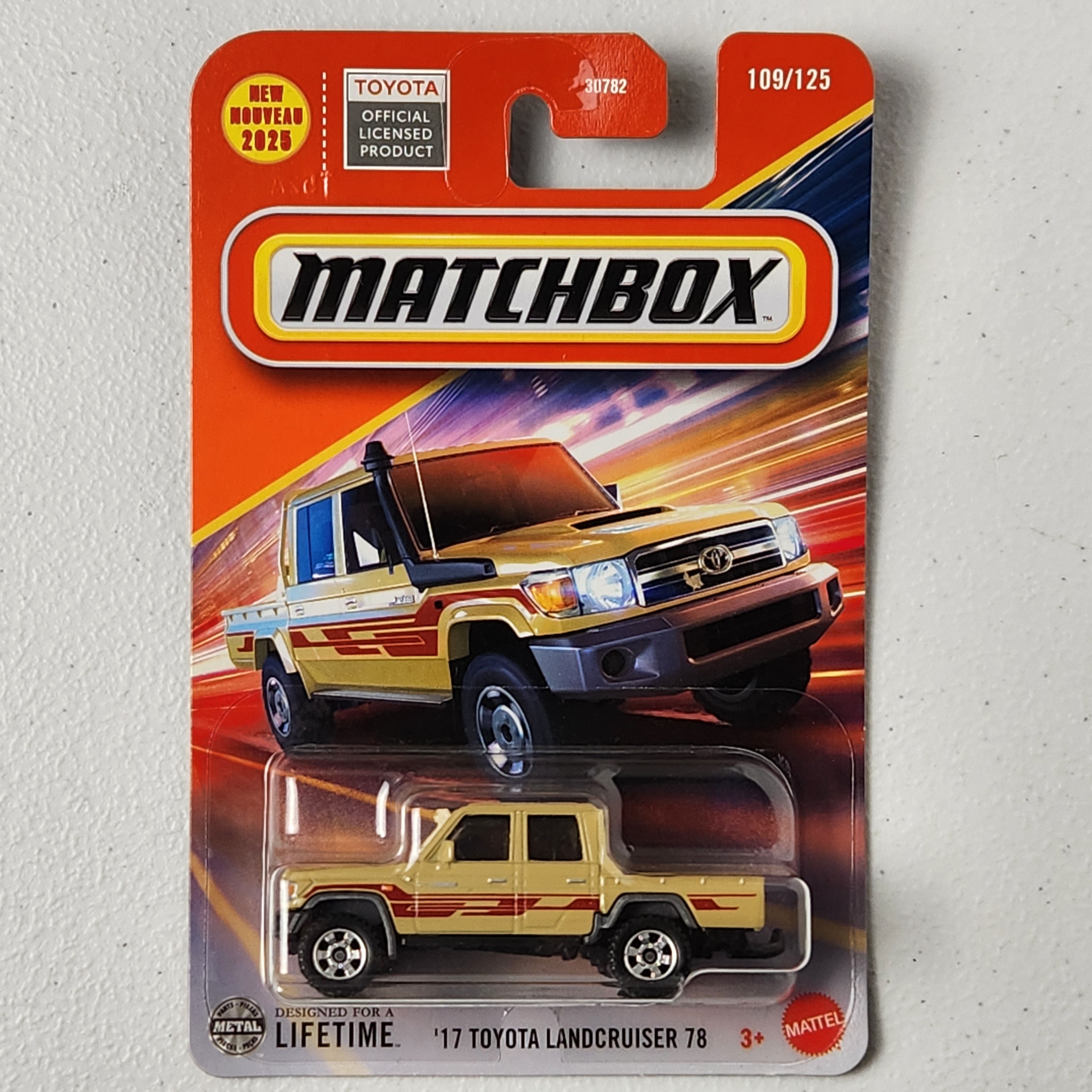 17 Toyota Landcruiser 78 JDM Mainline Matchbox 2025