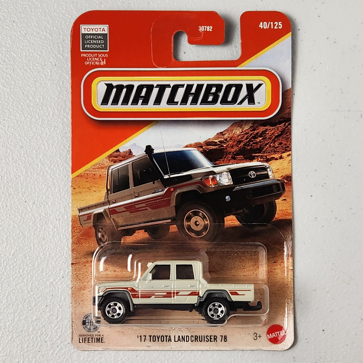 17 Toyota Landcruiser 78 JDM Mainline Matchbox 2025