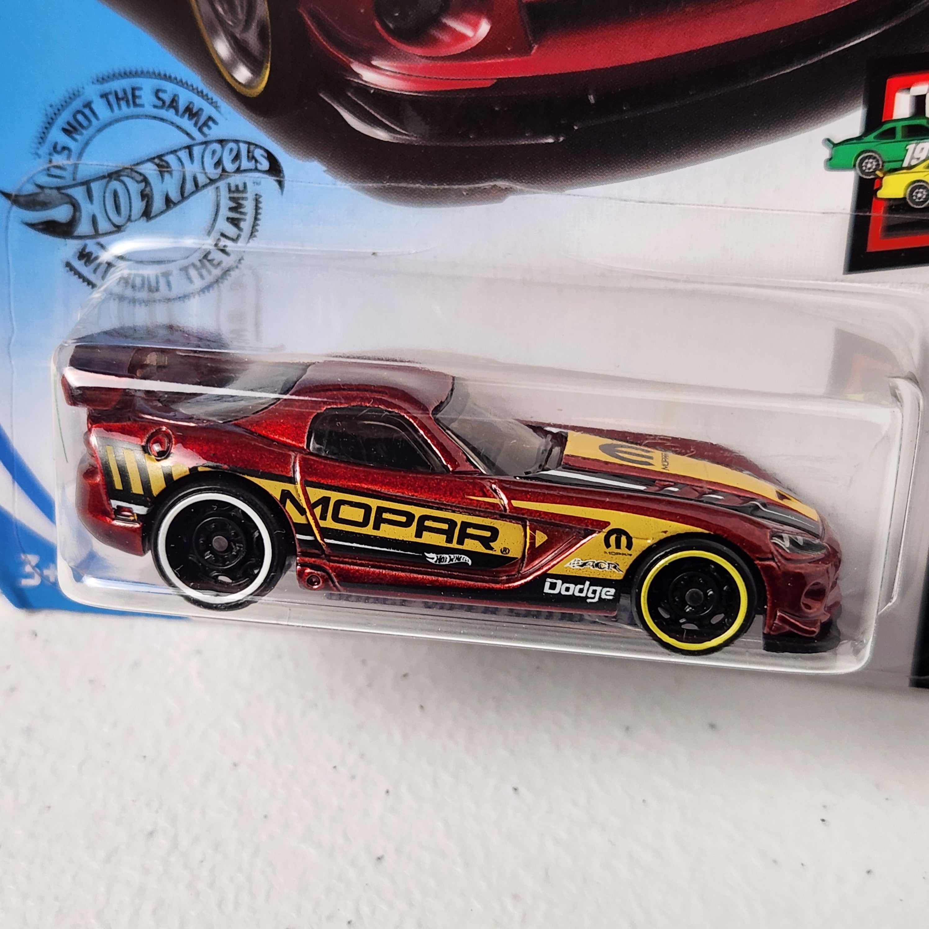 Dodge Viper SRT10 ACR American Mainline Hot Wheels