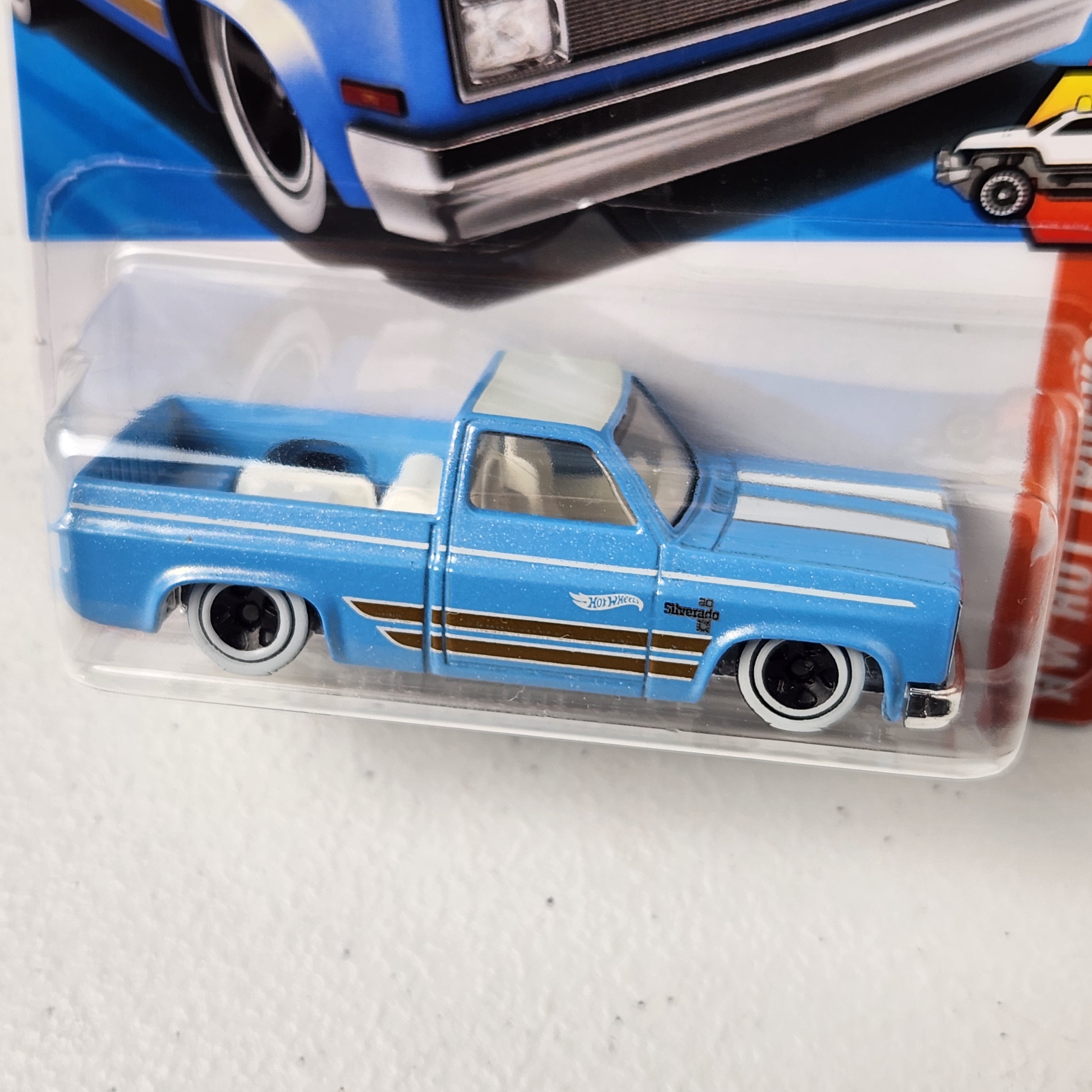 83 Chevy Silverado Pickup Truck American Mainline Hot Wheels