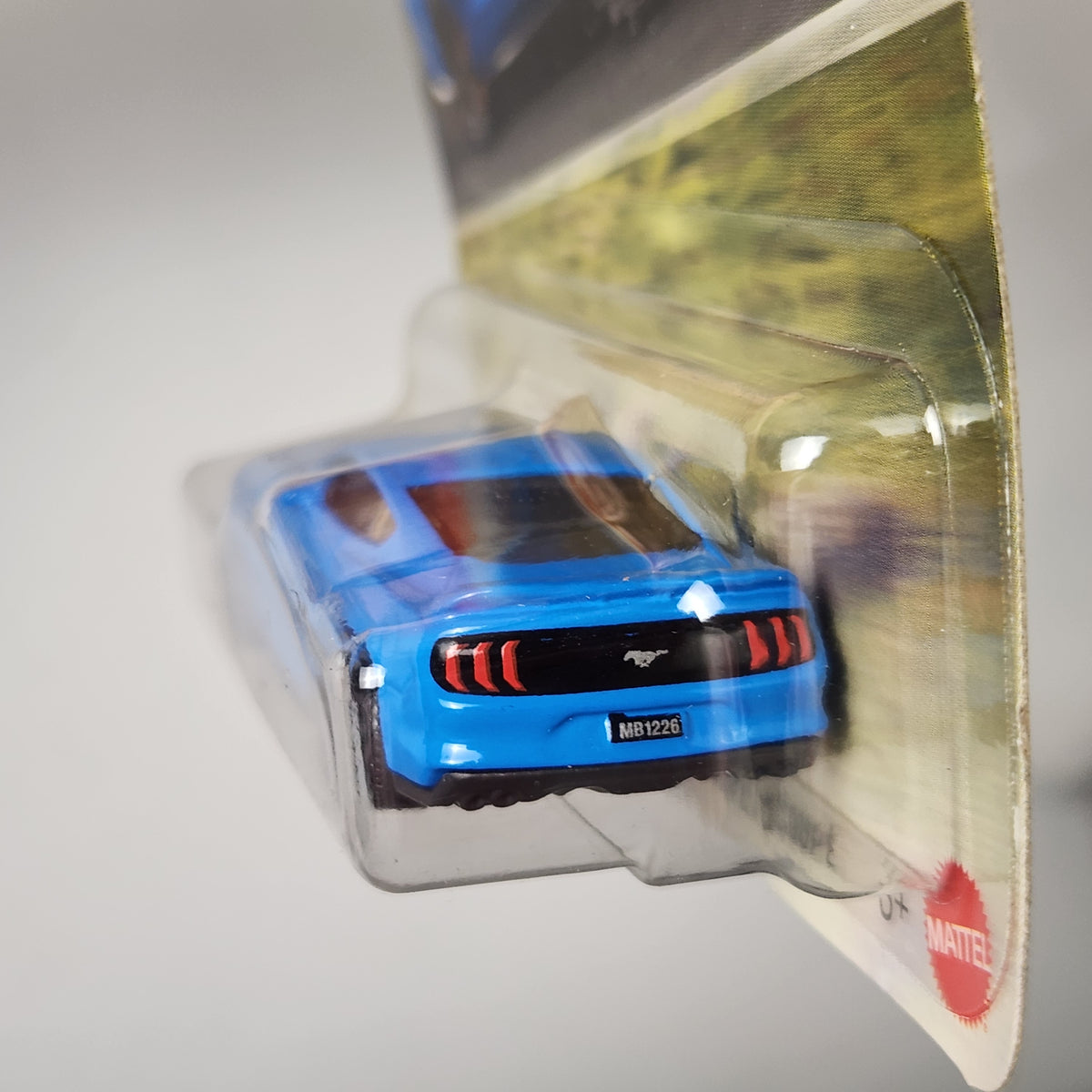 19 Ford Mustang Coupe American Mainline Matchbox