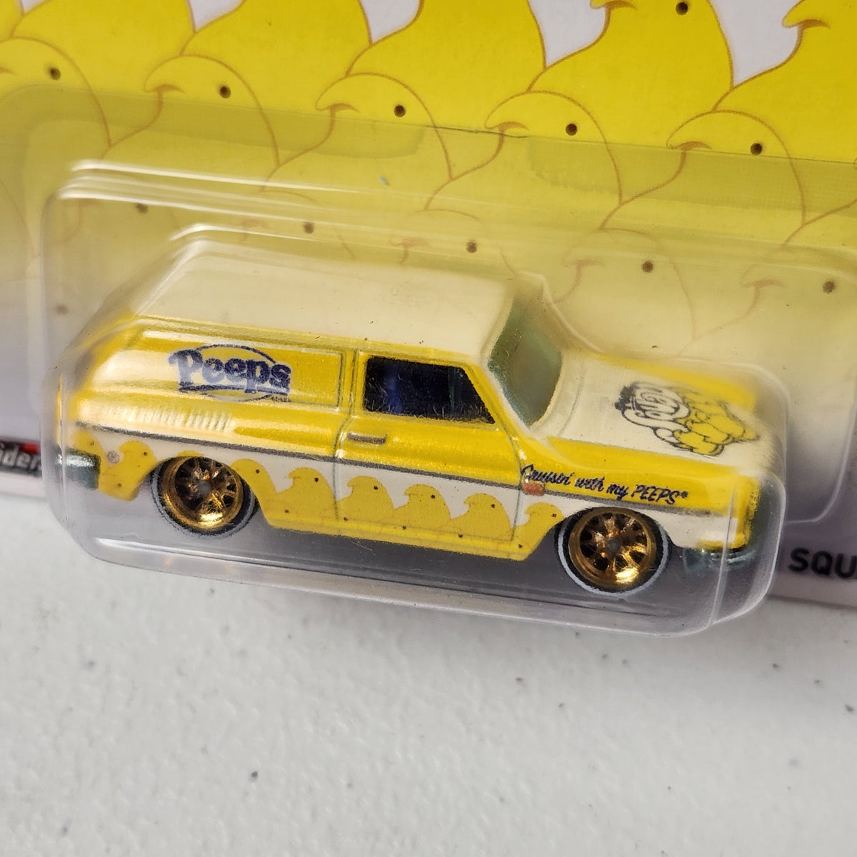 Custom '69 Volkswagen Squareback Peeps Just Born European Premium Hot Wheels 2014