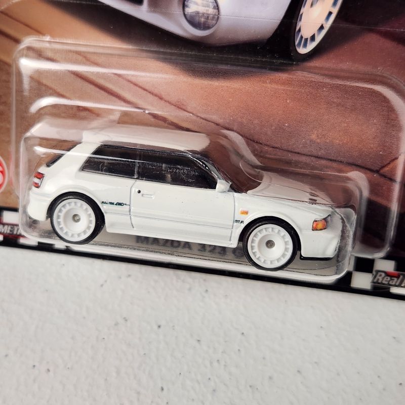 Mazda 323 GTR #106 Boulevard JDM Premium Hot Wheels 2024