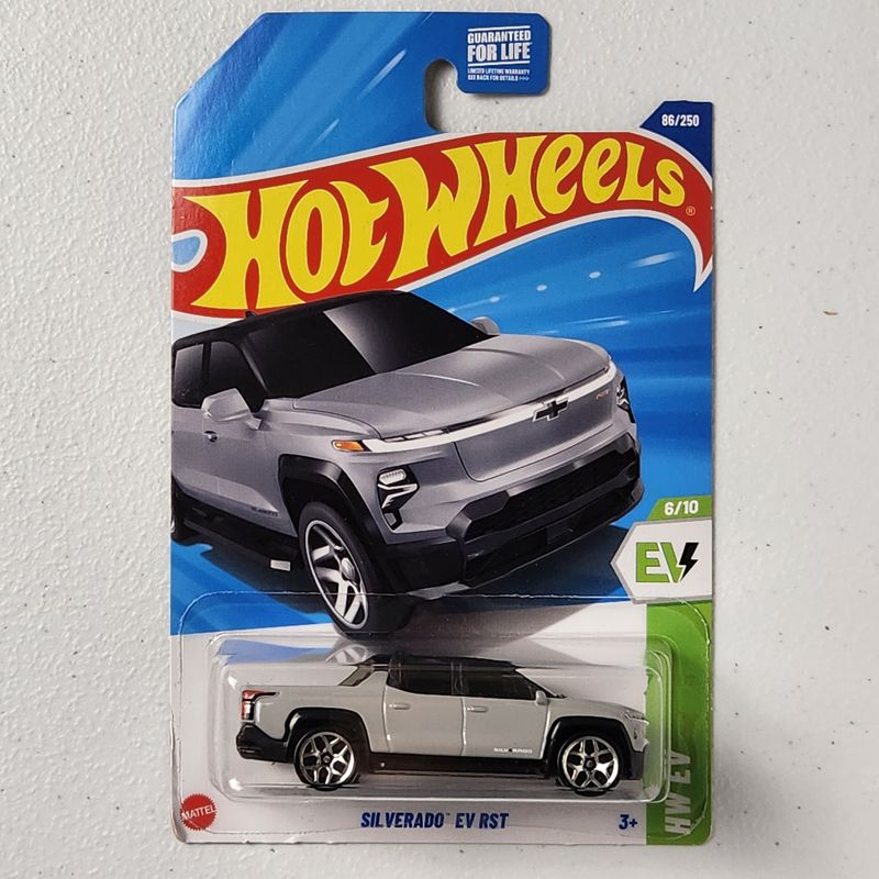 Silverado EV RST Pickup American Mainline Hot Wheels
