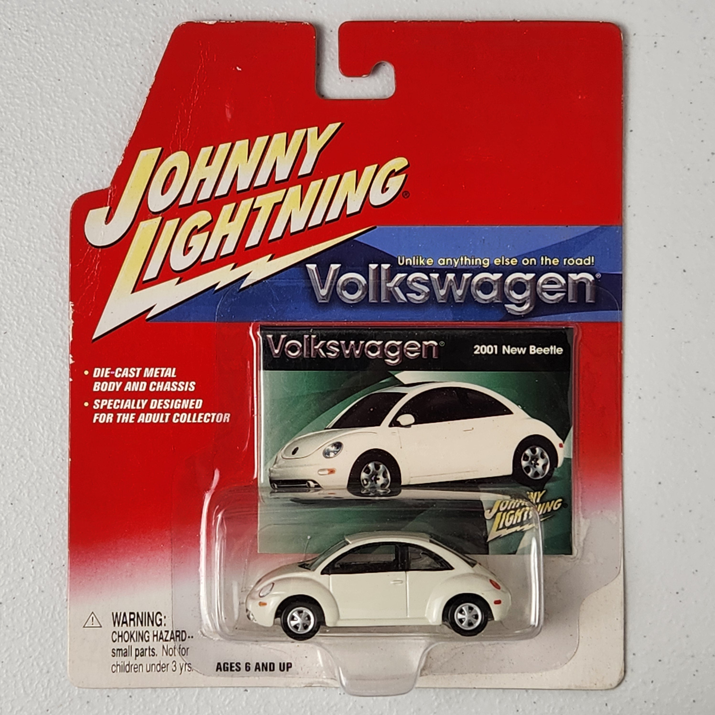 2001 New Beetle Volkswagen European Johnny Lightning