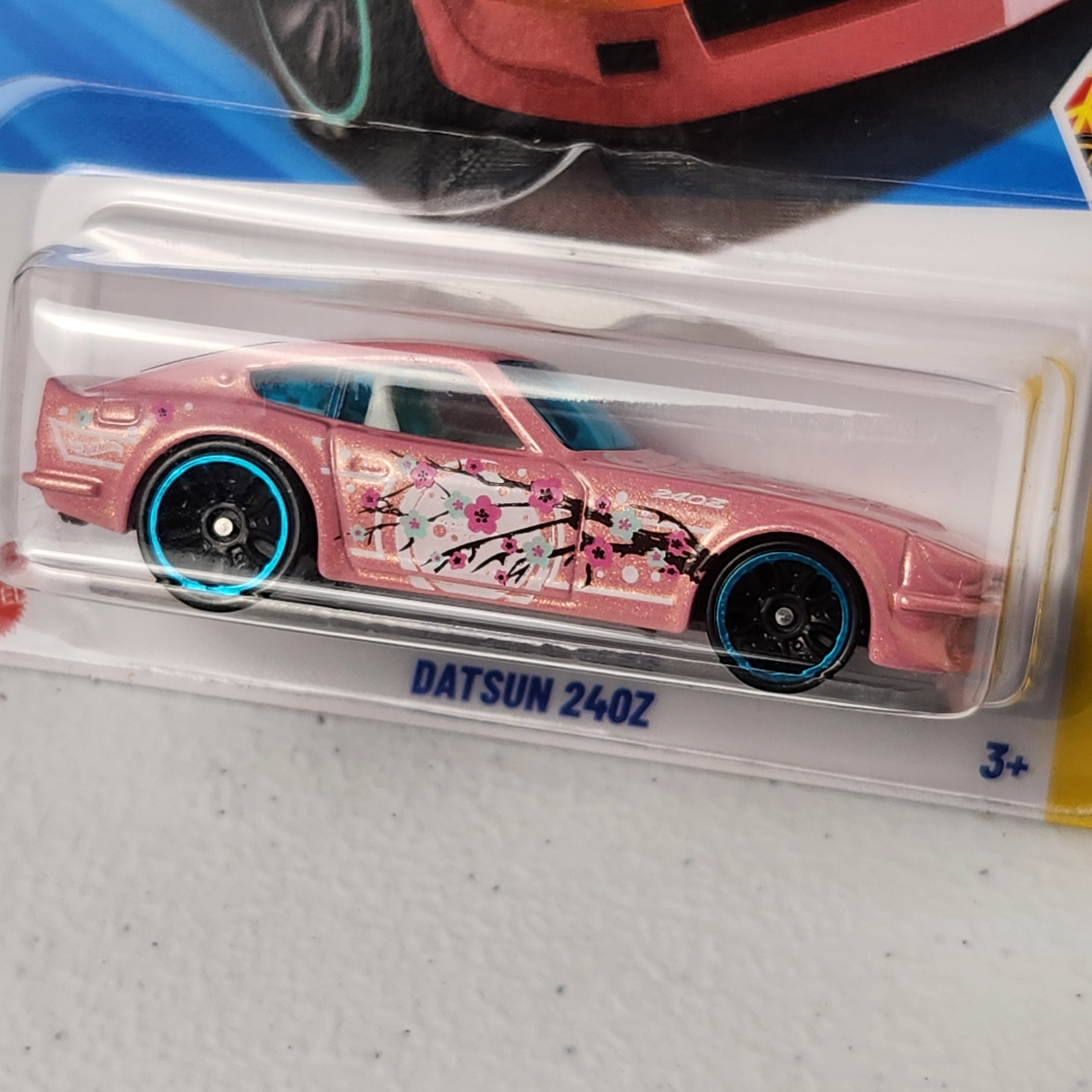 Datsun 240Z JDM Mainline Hot Wheels