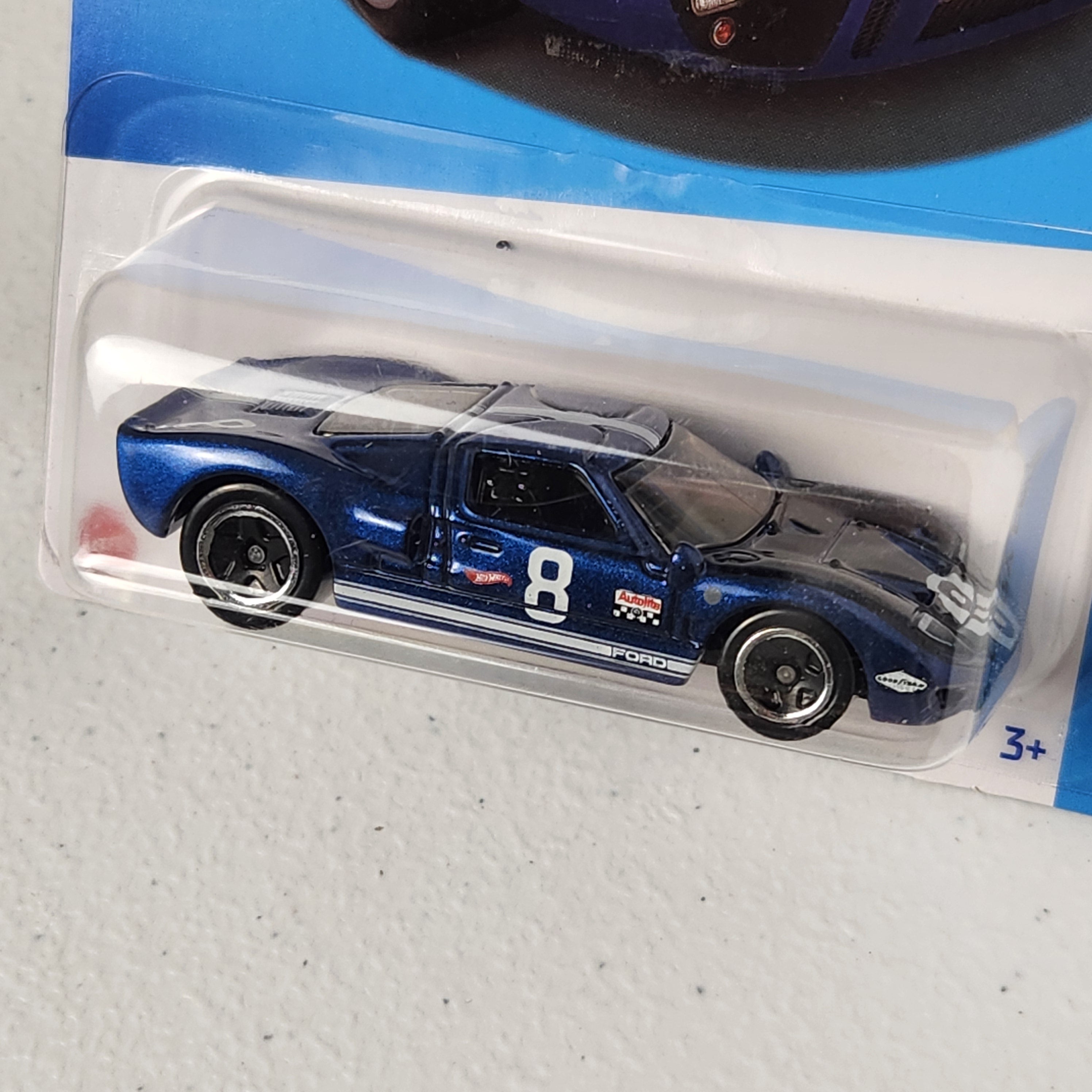 Ford GT40 American Mainline Hot Wheels