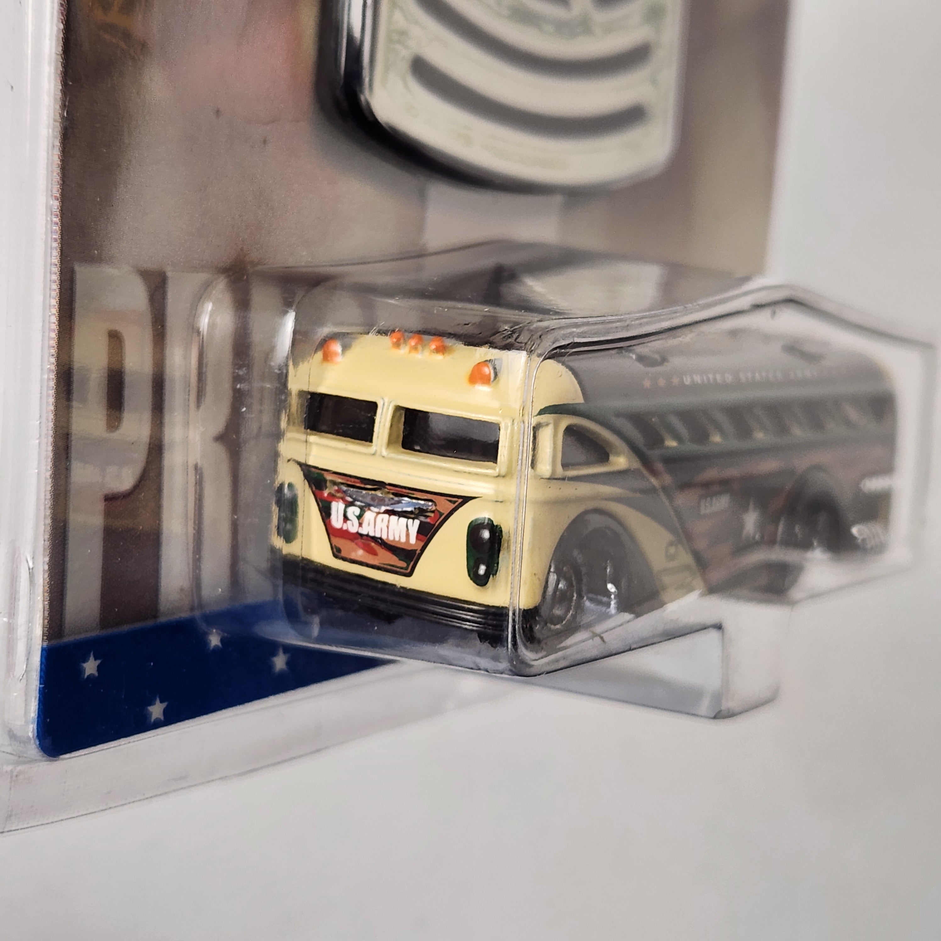 Army Surfin' School Bus Military Rods Premium Hot Wheels 2003