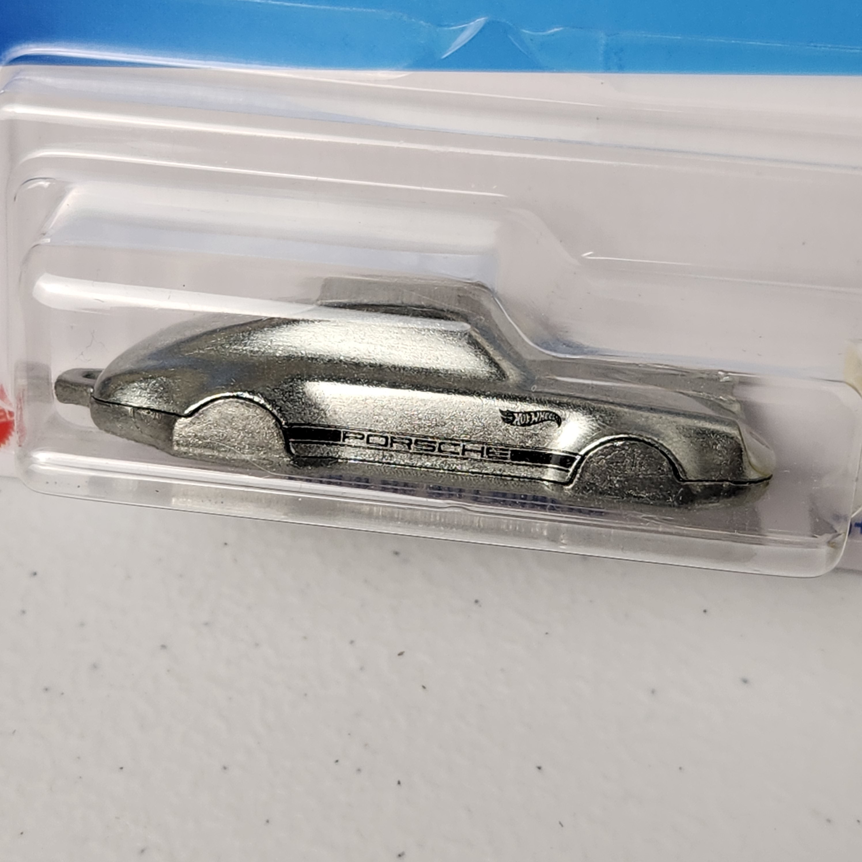 Porsche 911 Carrera Coupe Clip Key Chain European Hot Wheels