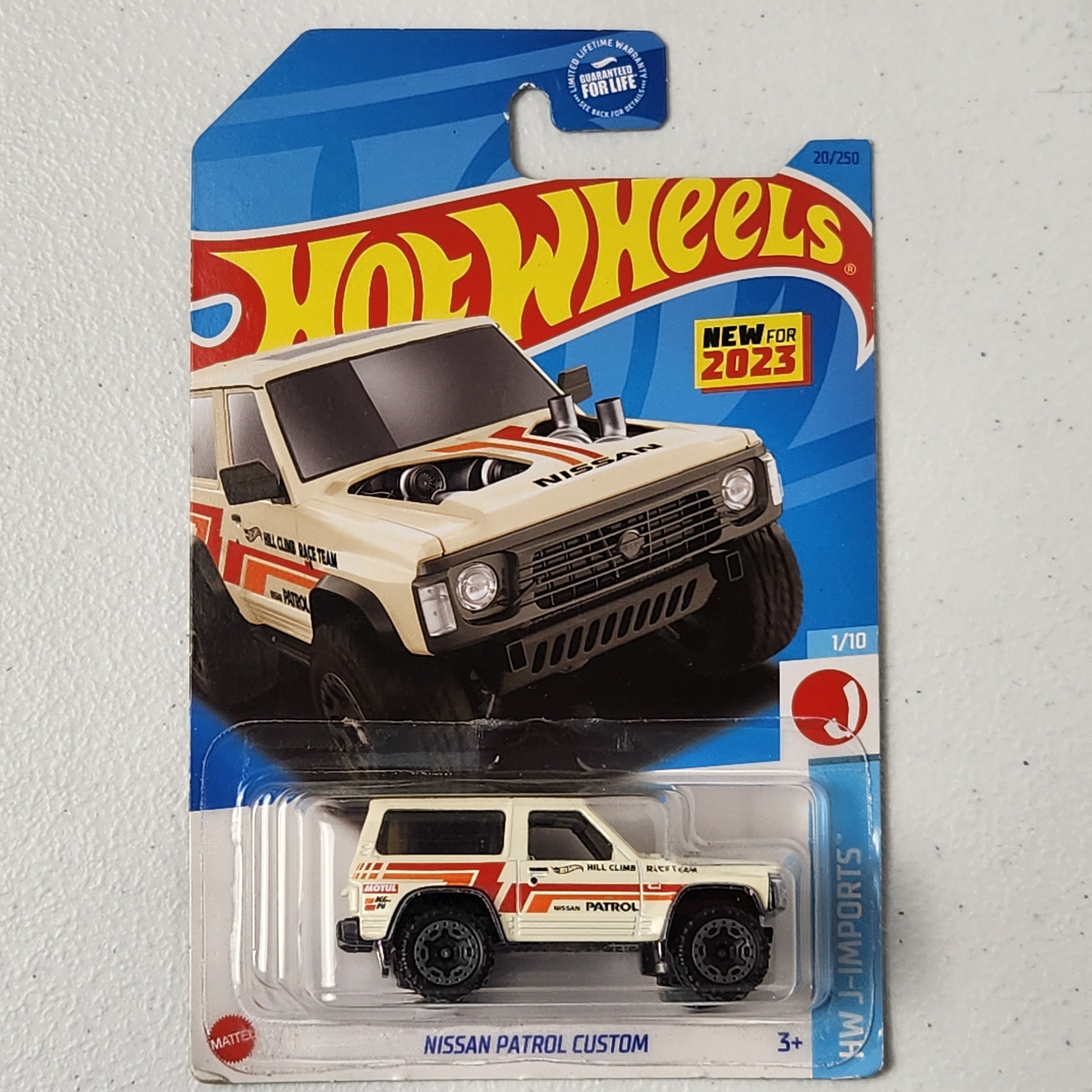 Nissan Patrol Custom JDM Mainline Hot Wheels