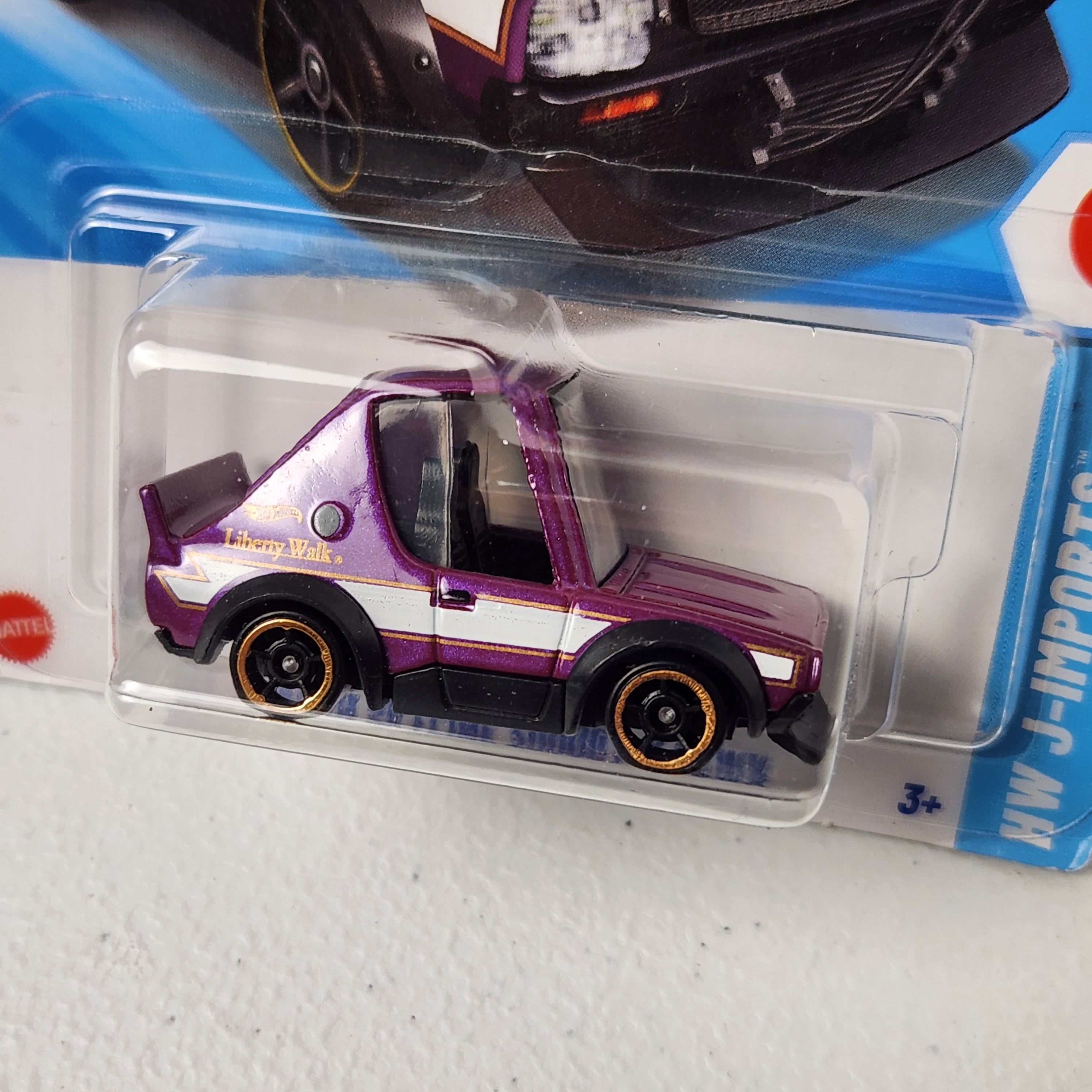 Nissan Skyline 2000GT-R LBWK Tooned JDM Mainline Hot Wheels