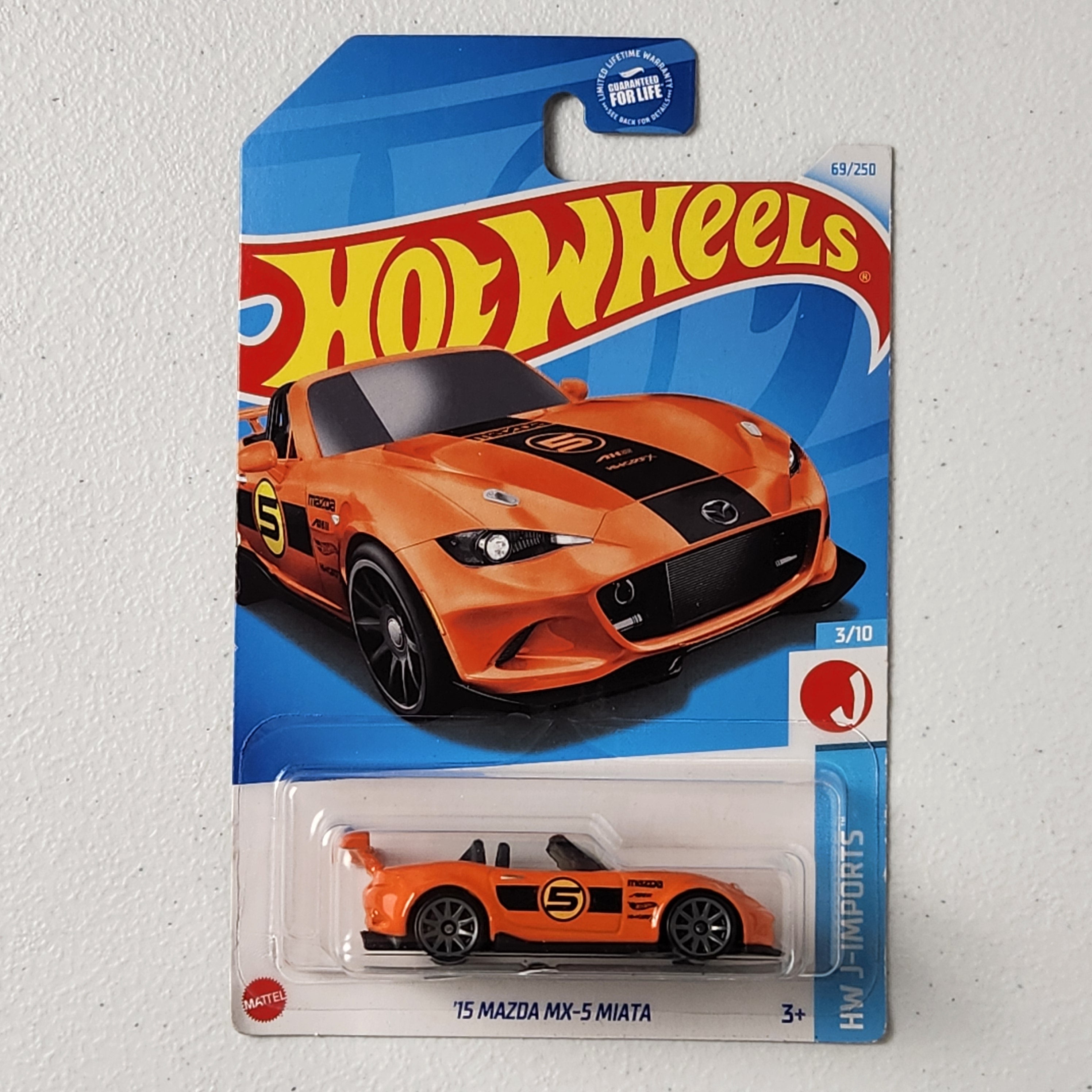 15 Mazda MX-5 Miata JDM Mainline Hot Wheels