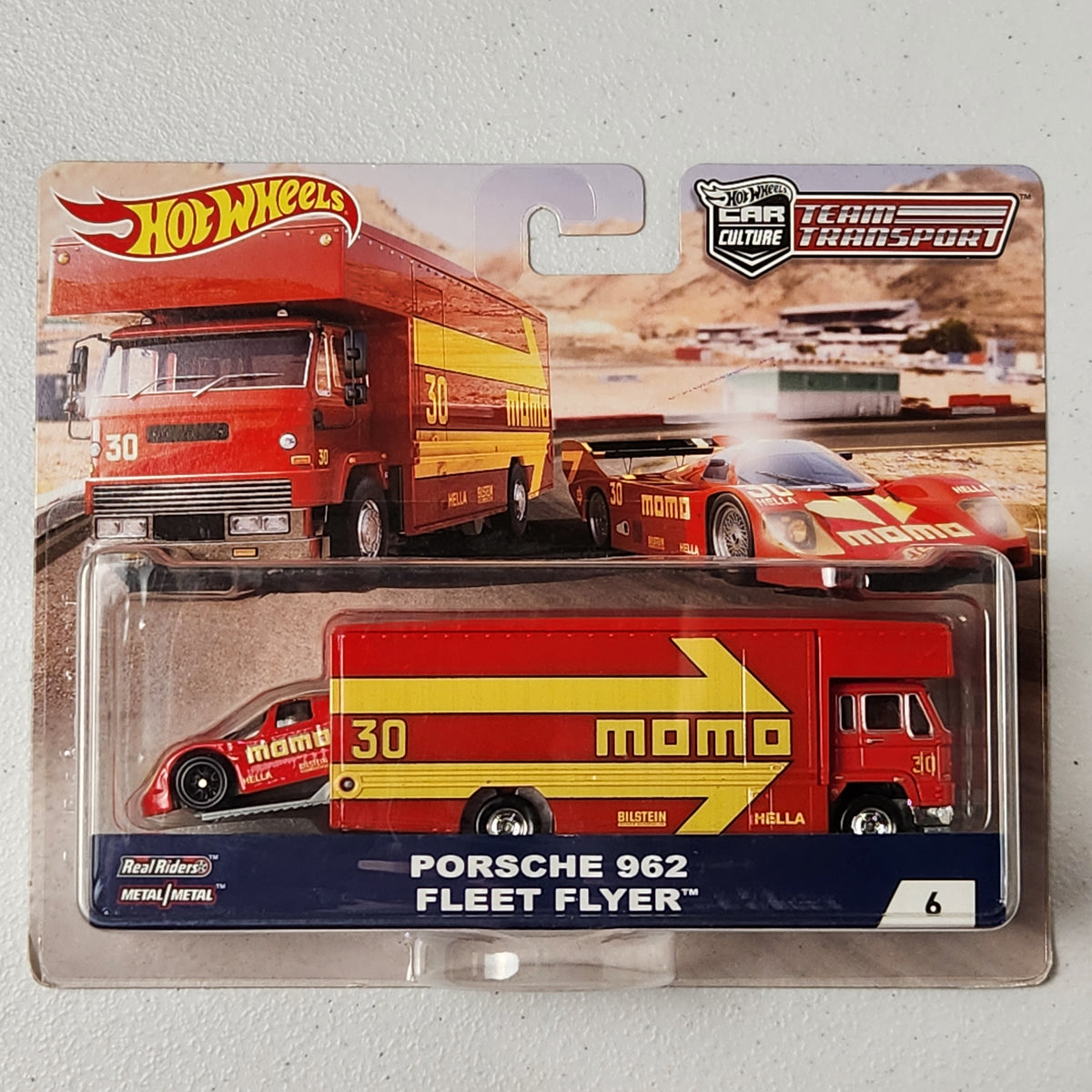 Porsche 962 Fleet Flyer #66 Team Transport European Premium Hot Wheels 2024