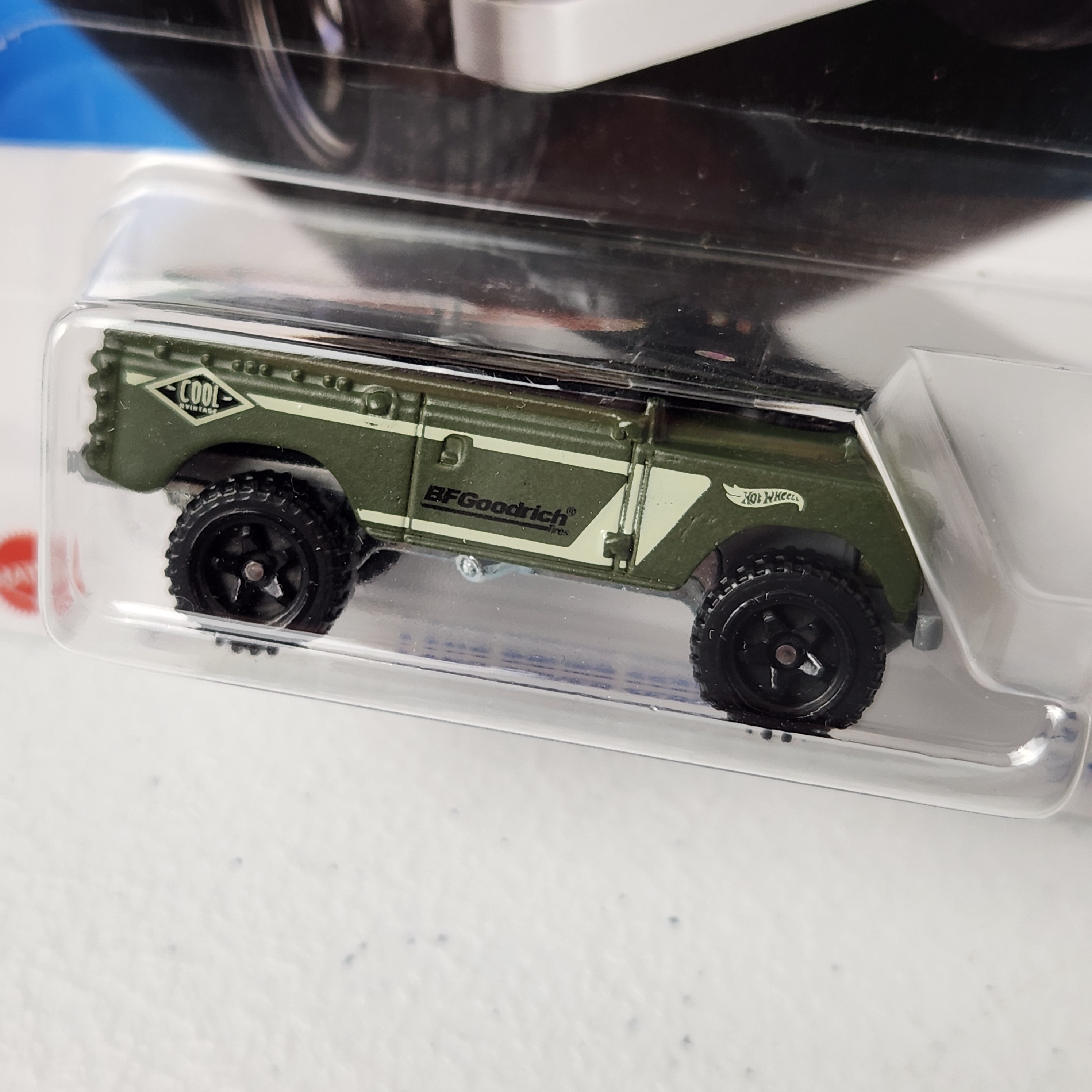 Land Rover Series II European Mainline Hot Wheels