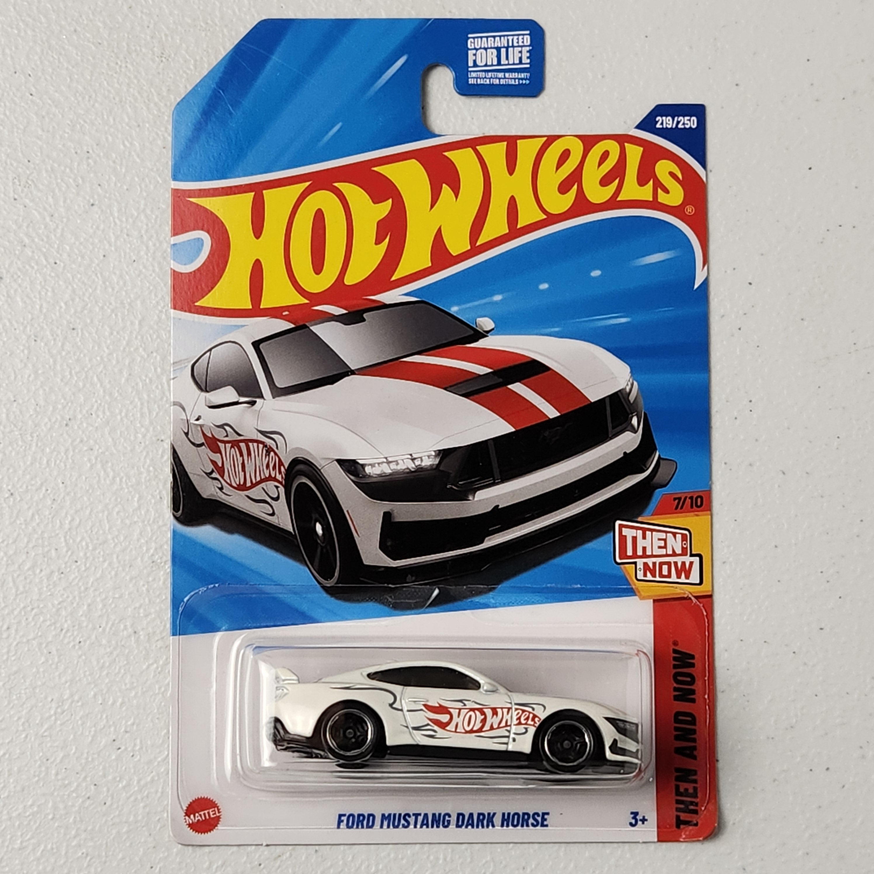 Ford Mustang Dark Horse American Mainline Hot Wheels