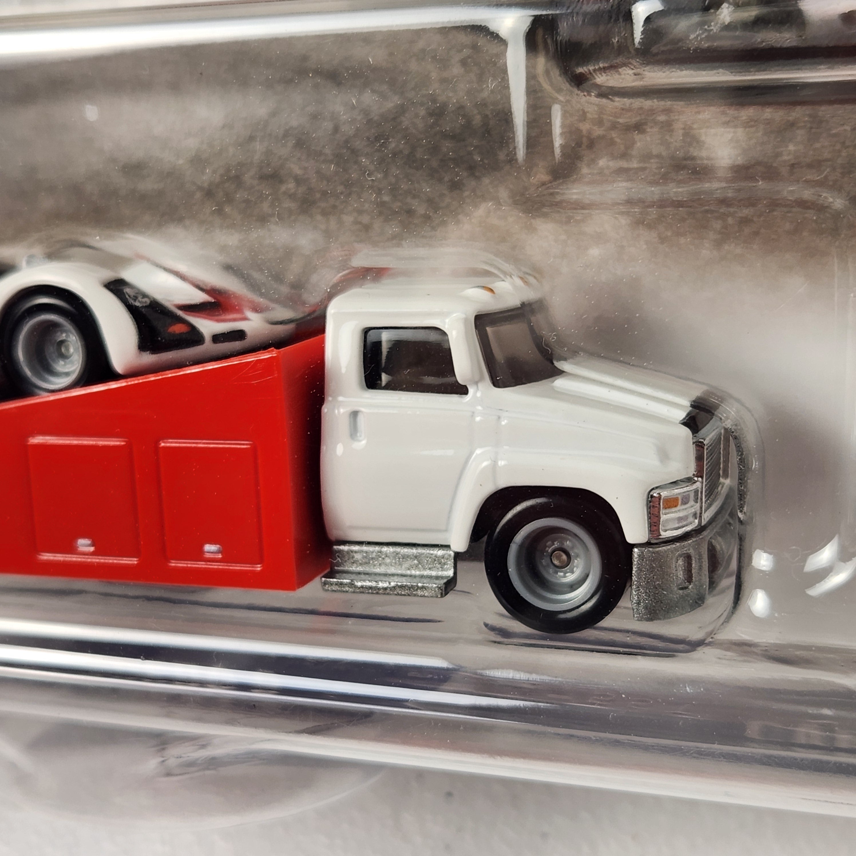 66 Porsche 906 Carrera 6 Carry On #66 Car Culture: Team Transport European Premium Hot Wheels 2024