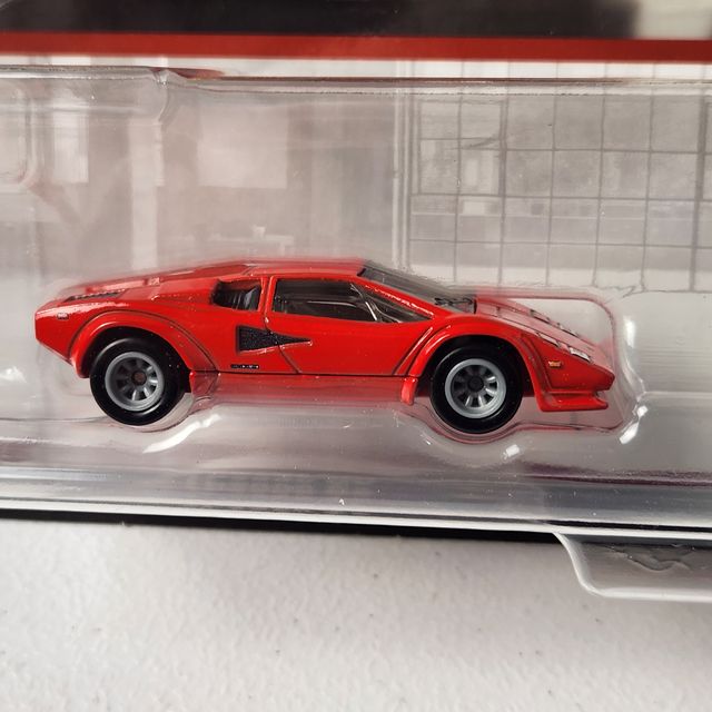 Lamborghini Countach LP5000 QV & Lancia Stratos Zero 2 Pack European Premium Hot Wheels 2024