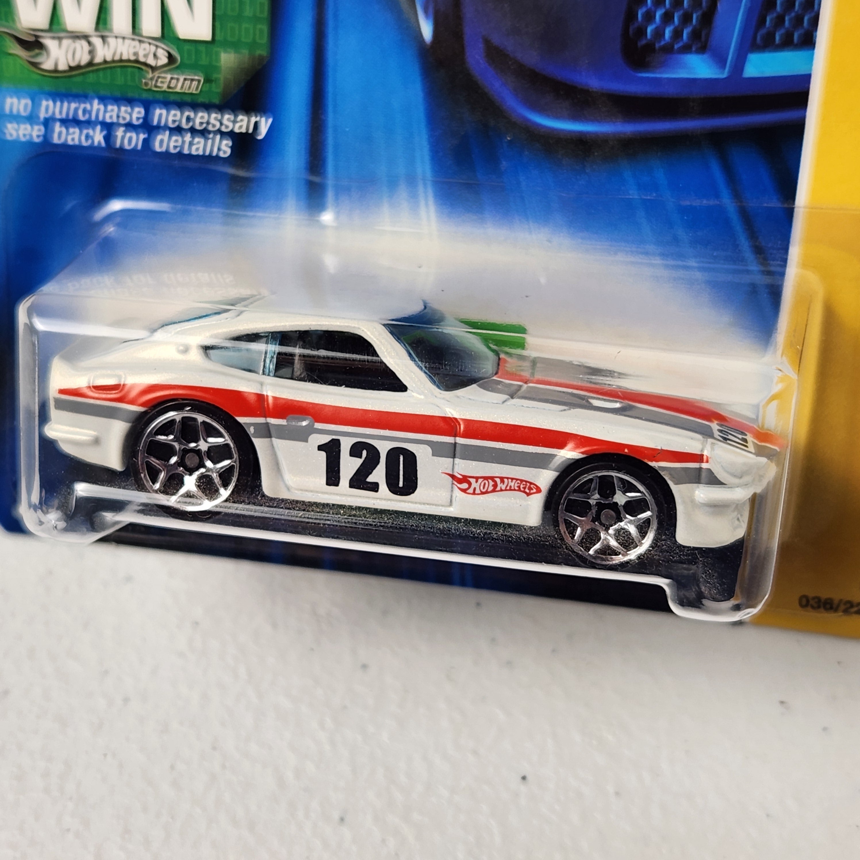 Datsun 240Z JDM Mainline Hot Wheels