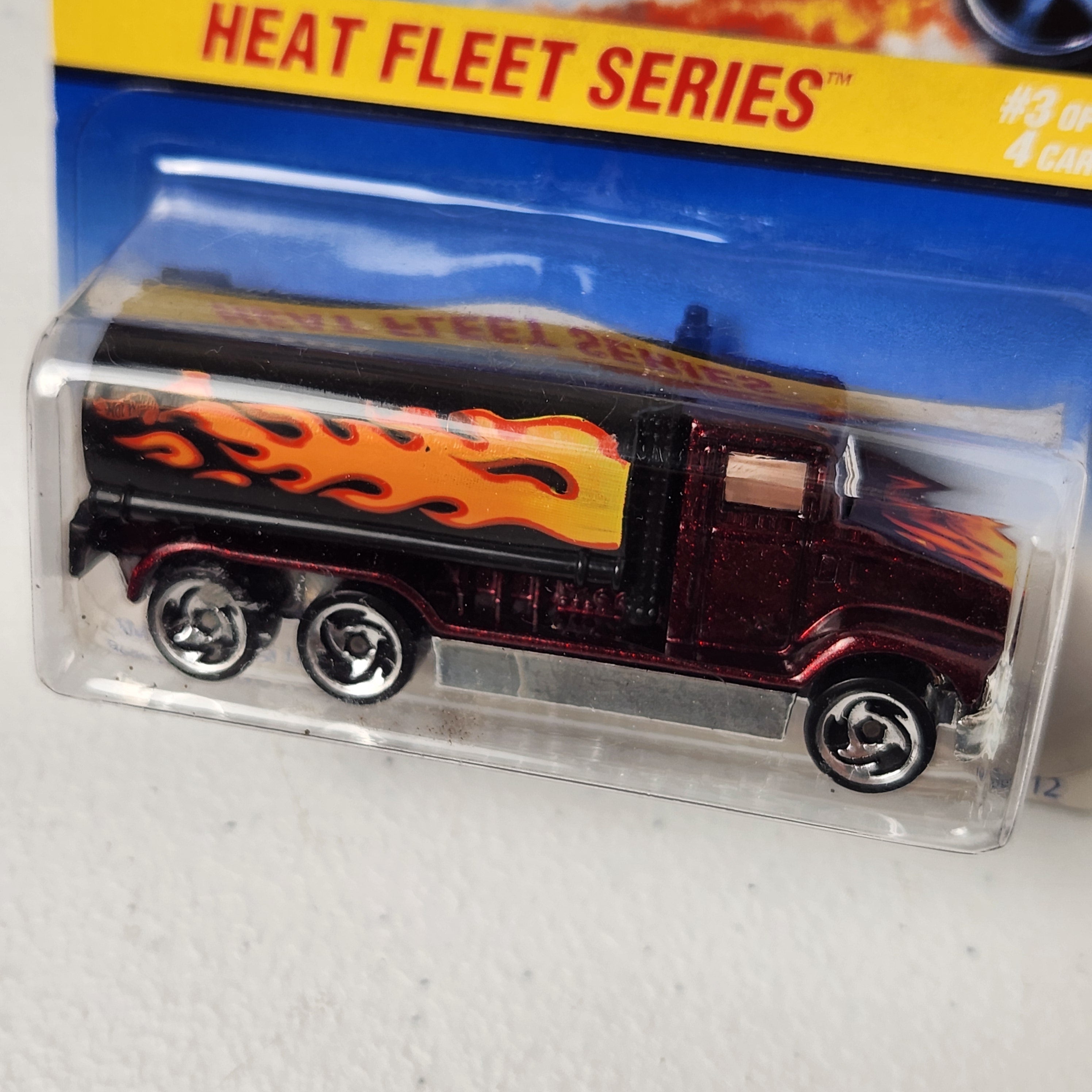 Fuel Tanker American Mainline Hot Wheels