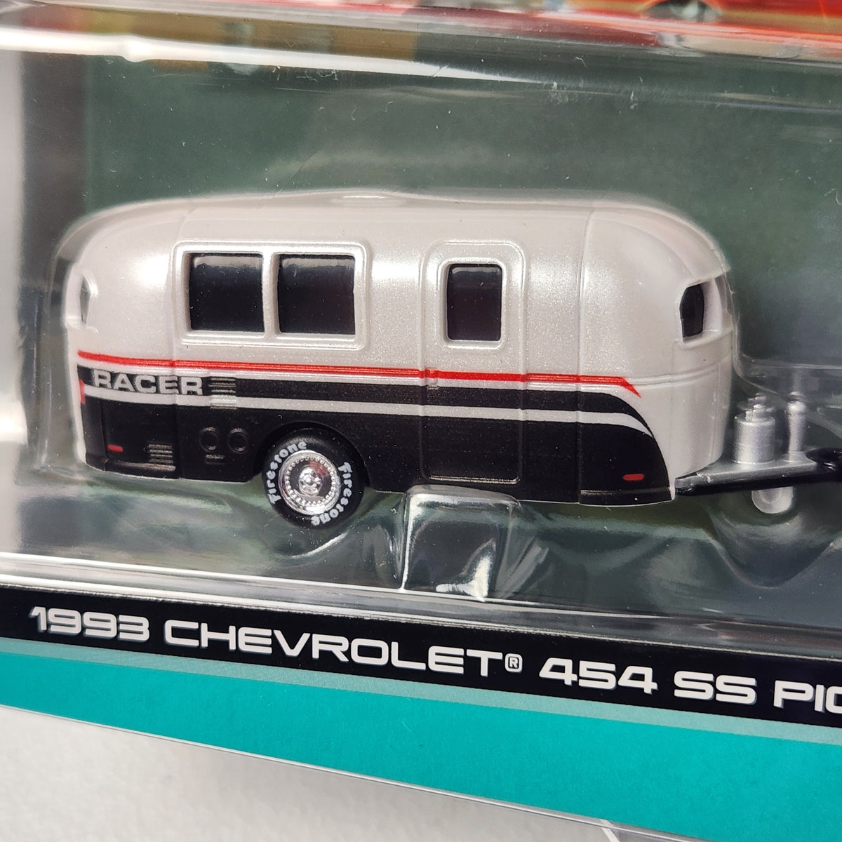 1993 Chevrolet 454 SS Pick-Up / Camper Trailer Tow & Go American Maisto 2026