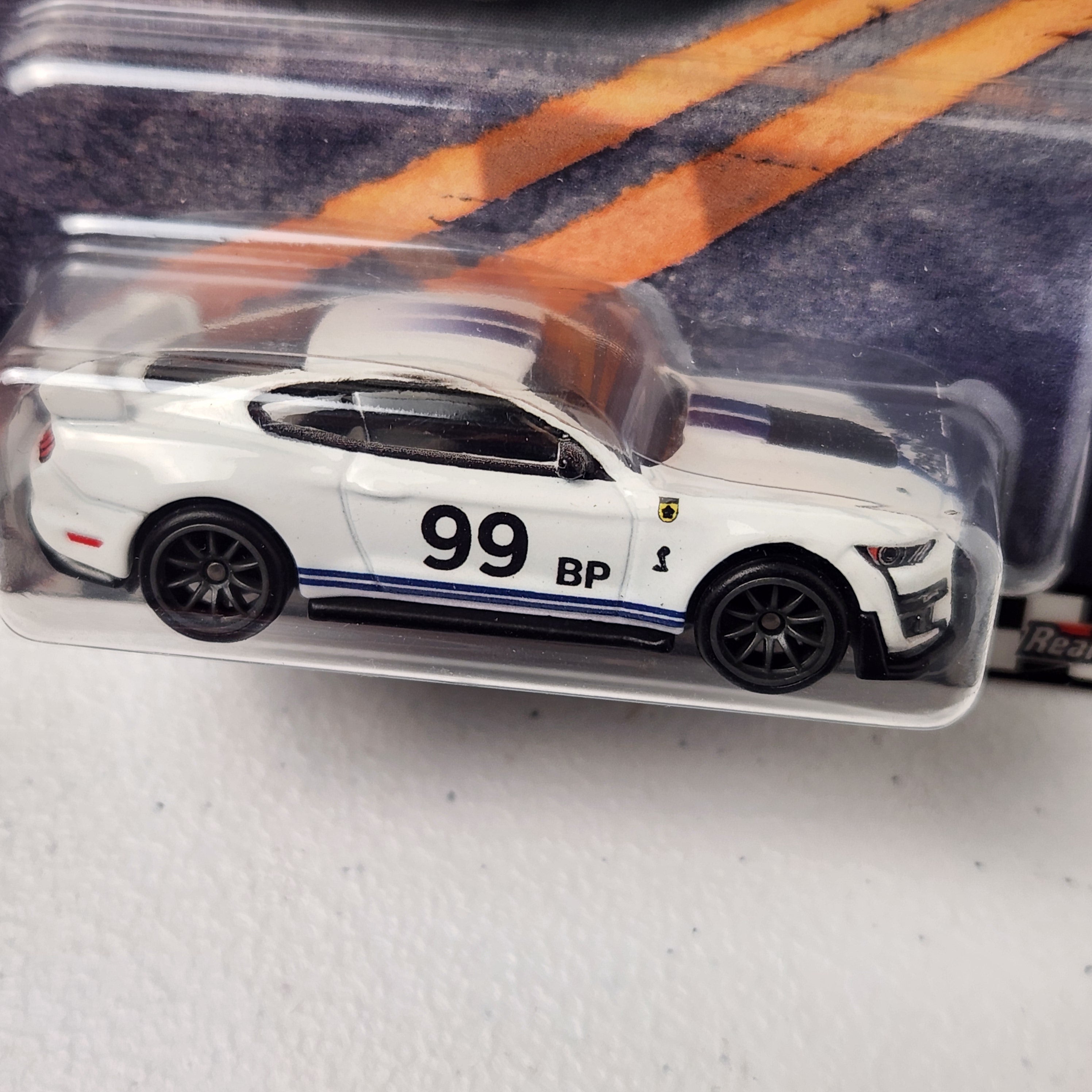 20 Ford Shelby GT500 #66 Boulevard American Premium Hot Wheels 2020