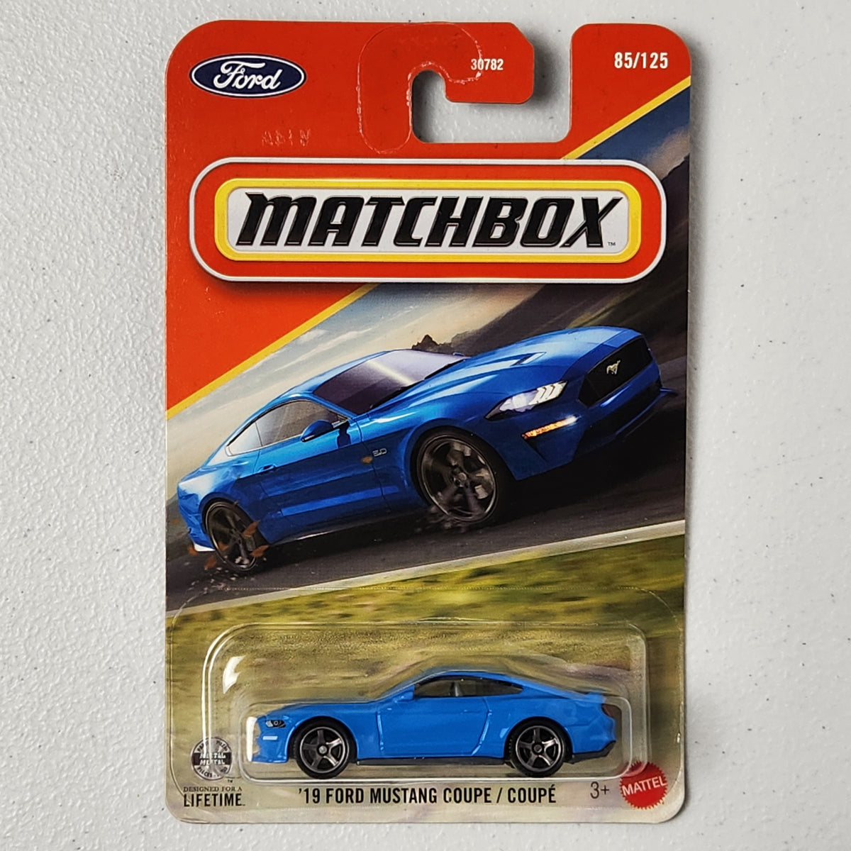 19 Ford Mustang Coupe American Mainline Matchbox