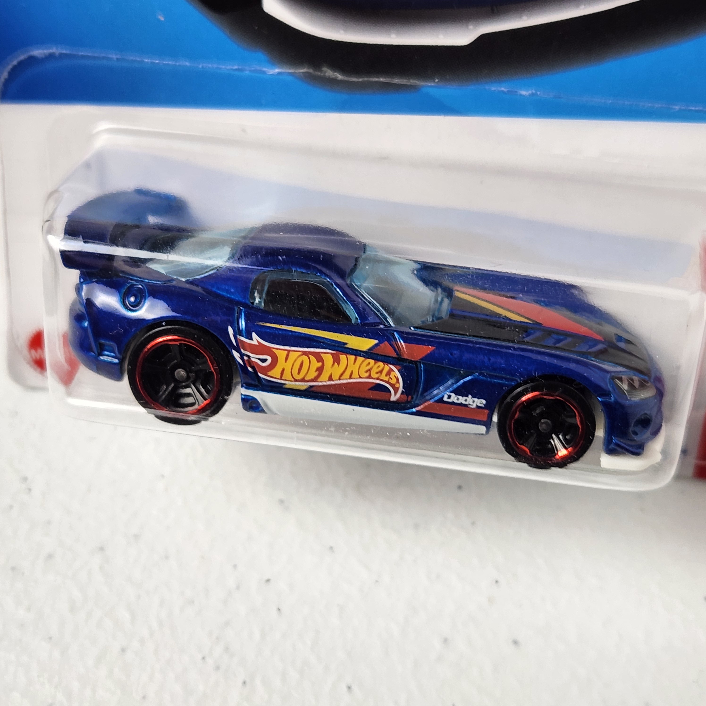 Dodge Viper SRT10 ACR American Mainline Hot Wheels